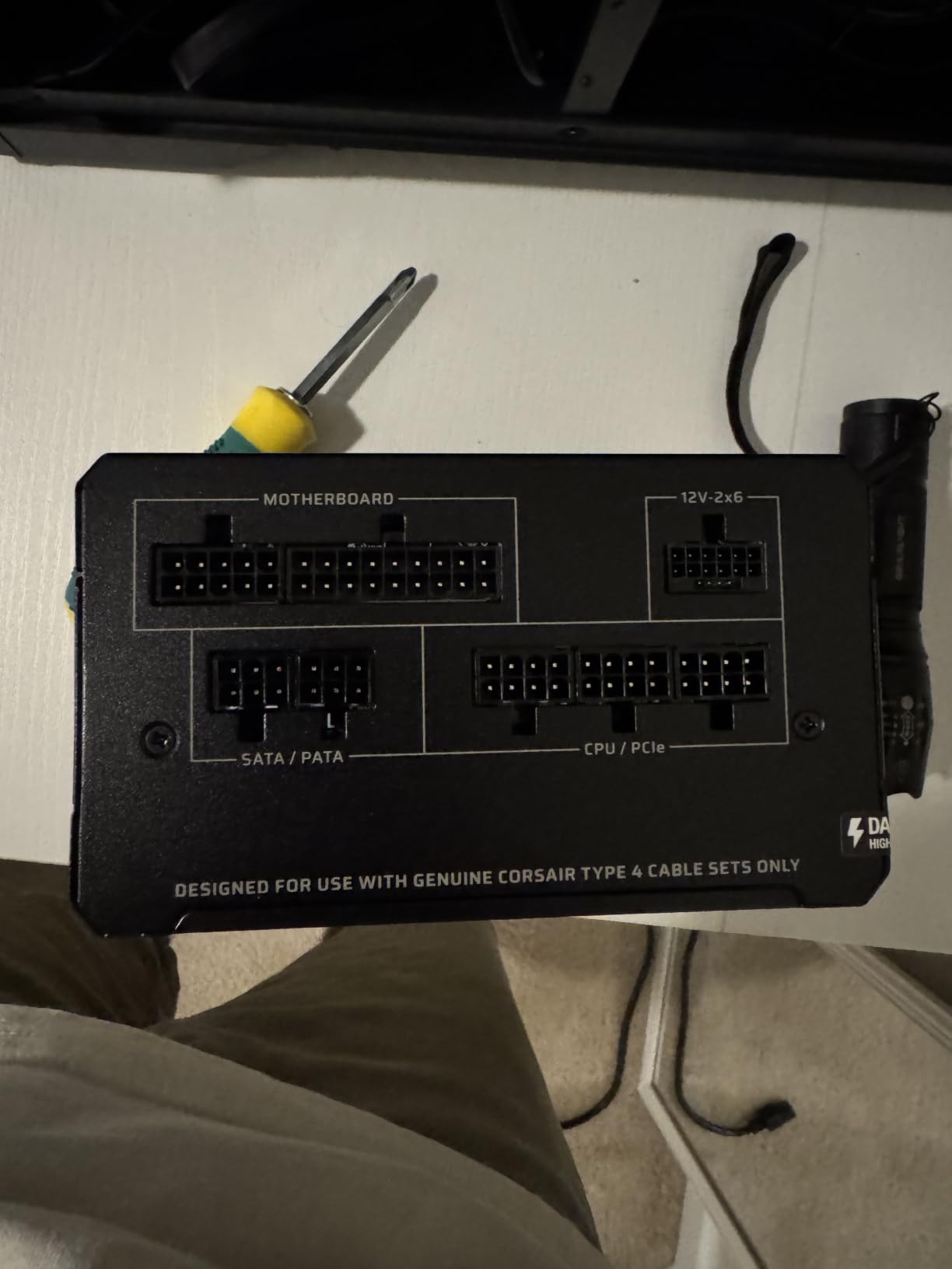 CORSAIR RM850e (2025) ATX 3.1 PCIe 5.1 Ready 850W Power Supply – Black customer photo 2