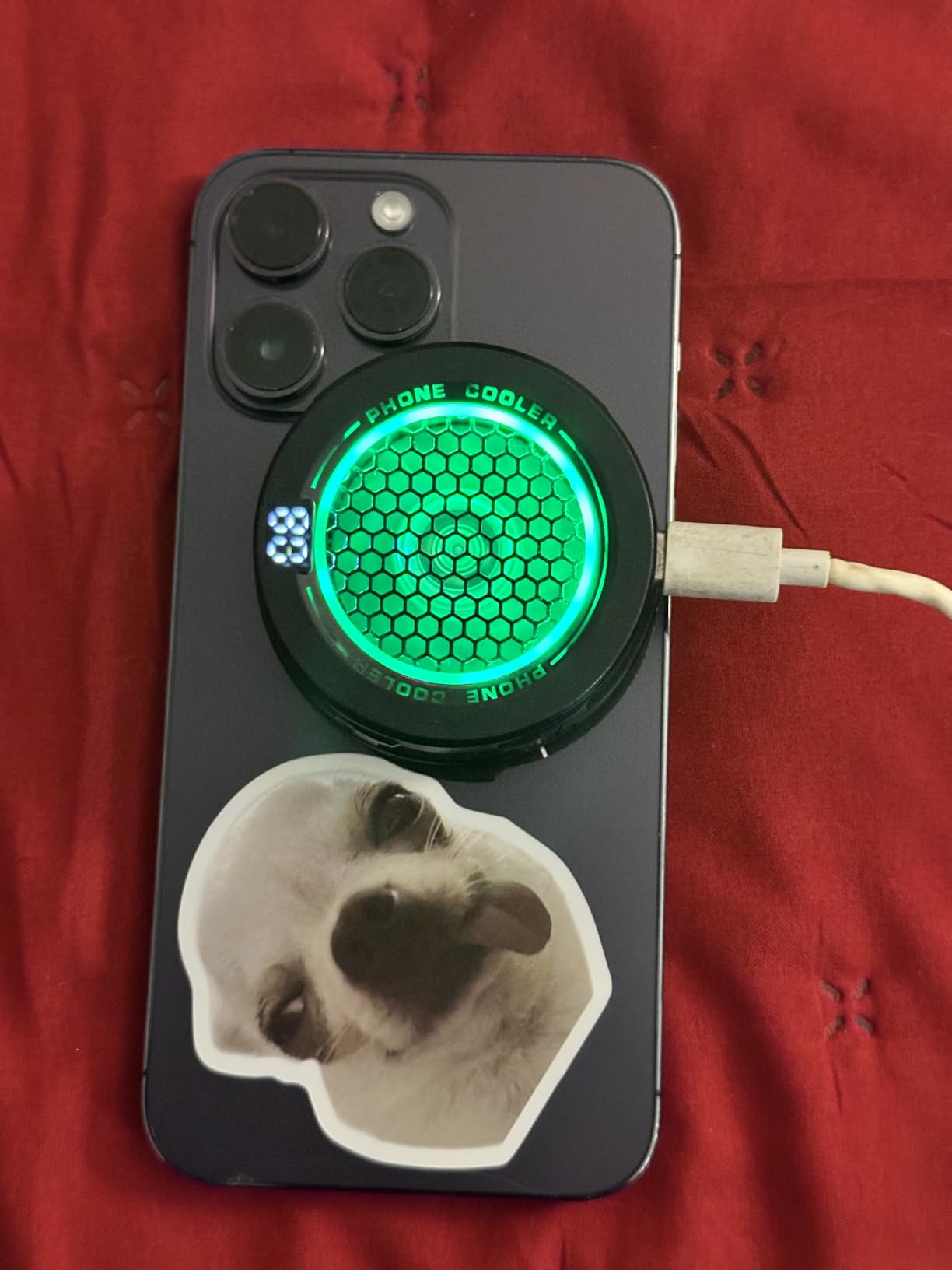 NEEWER BASICS RGB Magnetic Phone Cooler, Low Noise USB Gaming Cooling Fan with Smart Temp Control, Magnetic Ring & Clip Compatible with MagSafe iPhone 17 Pro Max 15 16 iPad Samsung S26 Ultra, PA069 customer photo 2