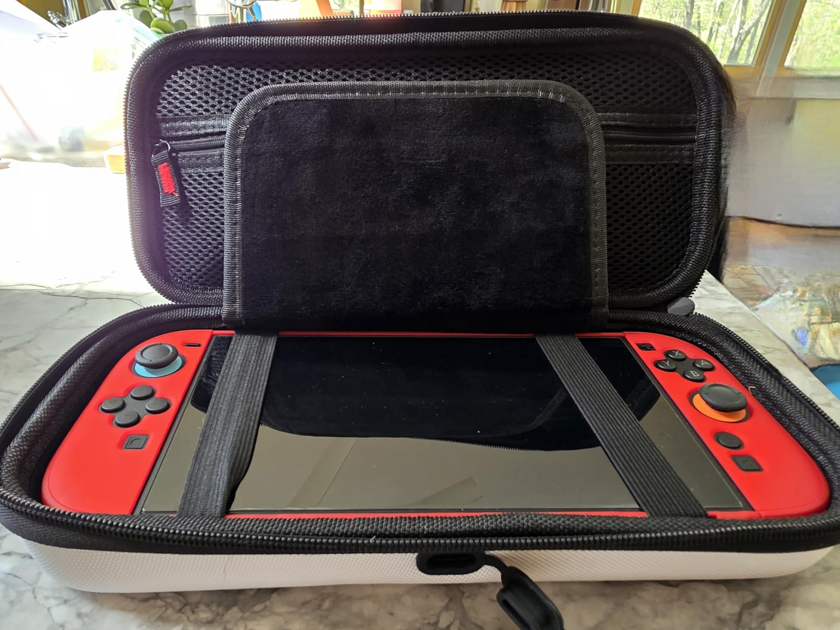 Auarte [Charge Inside] Carry Case for Nintendo Switch 2 Console (2025), Hard Portable EVA Travel Bag for Switch 2 Accessories Skins and 10 Playing Cards, black customer photo 2