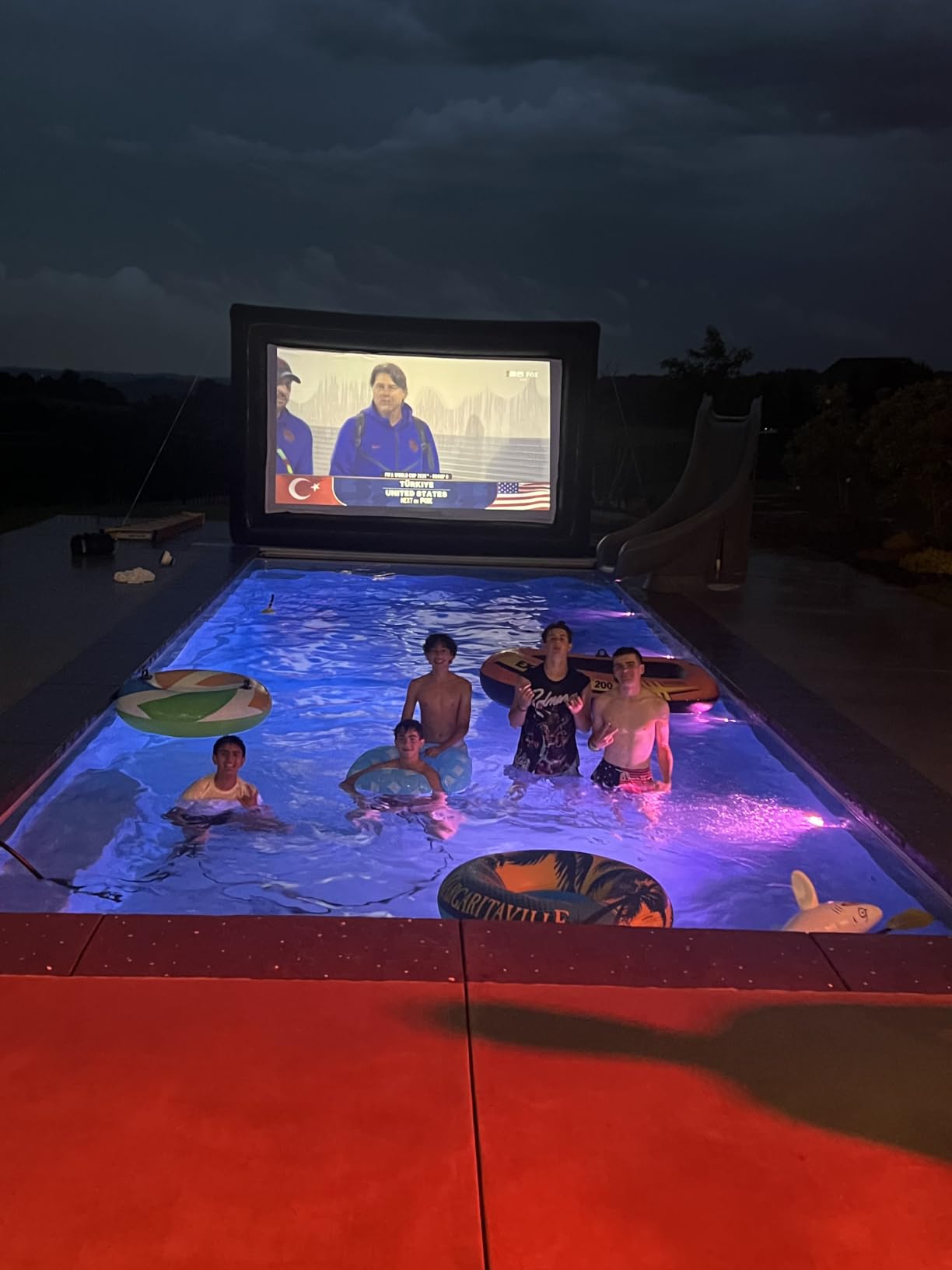 GZKYYLEGS 20 Feet Inflatable Projector Screen Outdoor Inflatable Movie Screen with Air Blower Storage Bag, Easy Set Up Blow Up Screen for Backyard Movie Night, Theme Parties, Celebrations customer photo 1