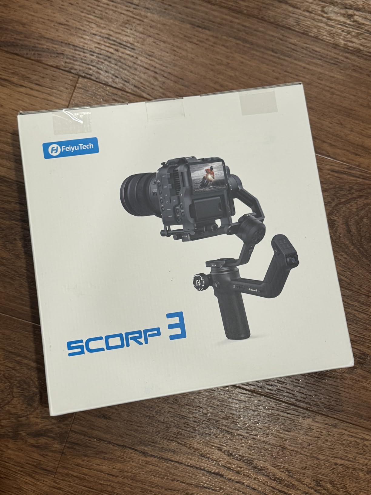 FeiyuTech SCORP 3 Gimbal Stabilizer with AI Tracking, 3-Axis Handheld Stabilizer for Sony Canon DSLR, 3.5kg/7.72lbs Payload, Detachable Wireless Remote Control Handle for Solo Filmmaking customer photo 1