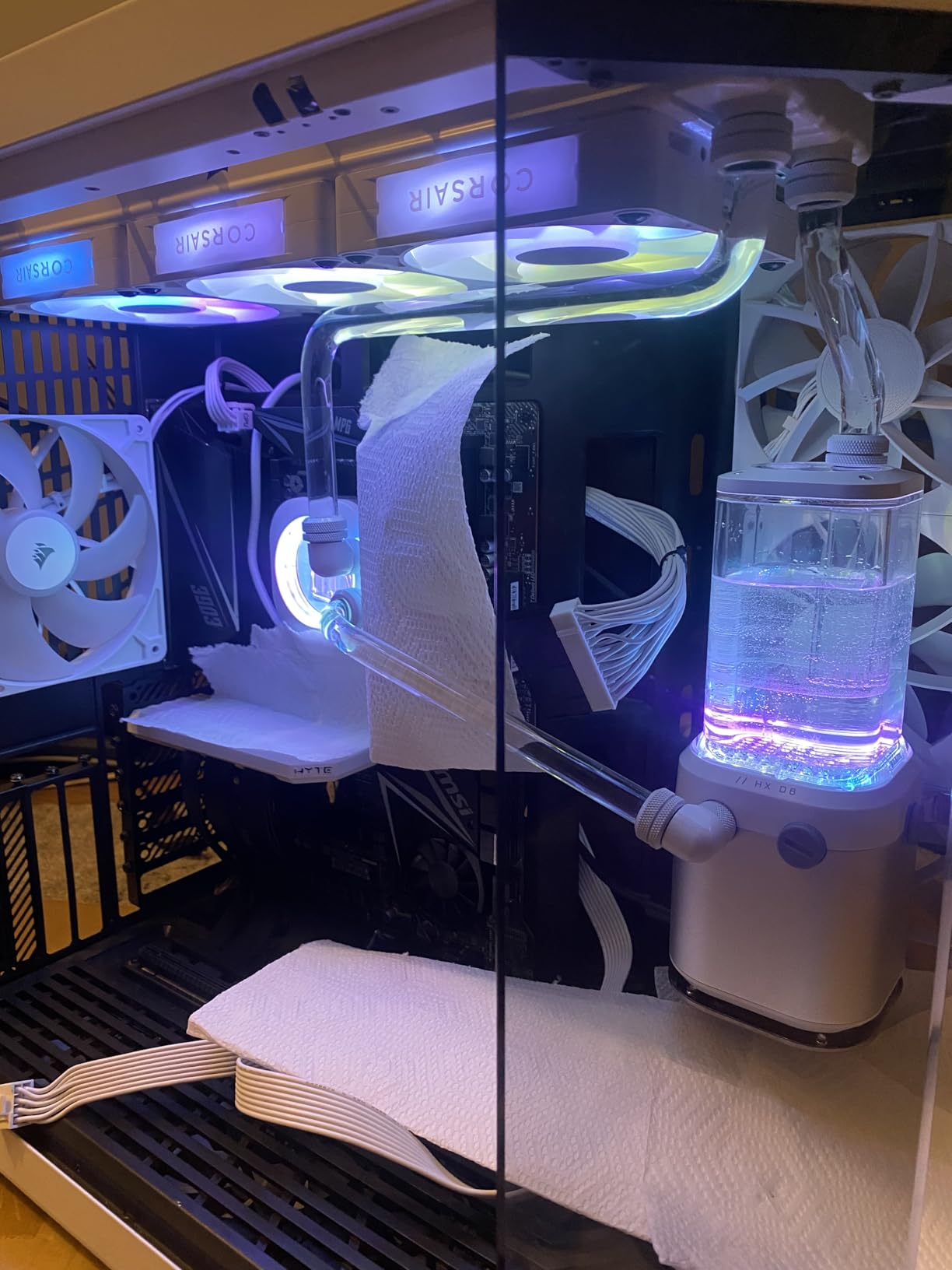 CORSAIR XH505i RX 360 RGB Custom Cooling Kit - XC7 CPU Water Block, XD6 Pump Reservoir, 3X RX120 RGB Fans, XR5 360mm Radiator, System Hub Included - White customer photo 1