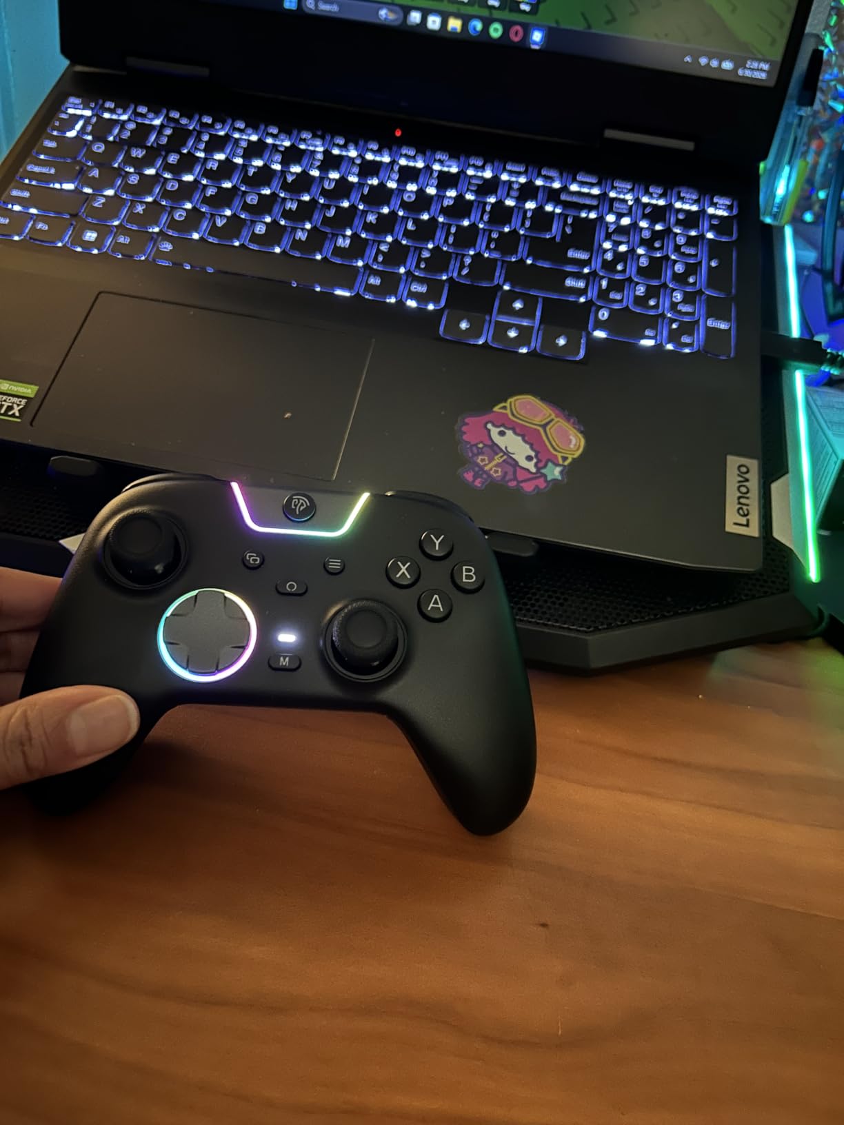 EasySMX X05Pro Wireless Gaming Controller for PC, Switch, Android/iOS | Hall Effect Joysticks, Ultra-Quiet Buttons, 2-Stage Triggers, 1000Hz Polling, Programmable, Black customer photo 1