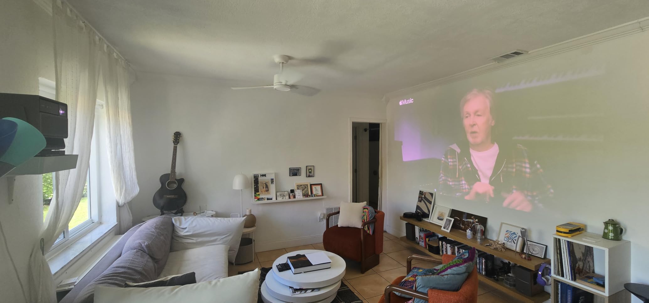 XGIMI HORIZON 20 Pro 4K RGB Triple Laser Home Projector, 4100 ISO Lumens | Google TV with Licensed Netflix, Optical Zoom & Lens Shift, IMAX Enhanced, Dolby Vision, 20,000:1 Contrast, 1ms Input Lag customer photo 1