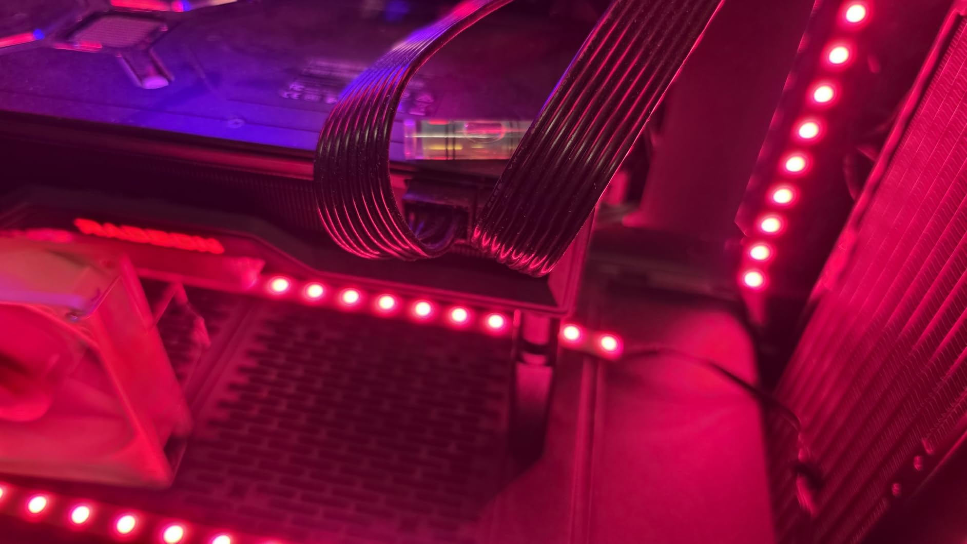 GPU Support Bracket, Gpu Anti Sag Bracket, GPU Support Magnetic Base and Anti-Slip Pad, L(74mm-120mm) customer photo 2