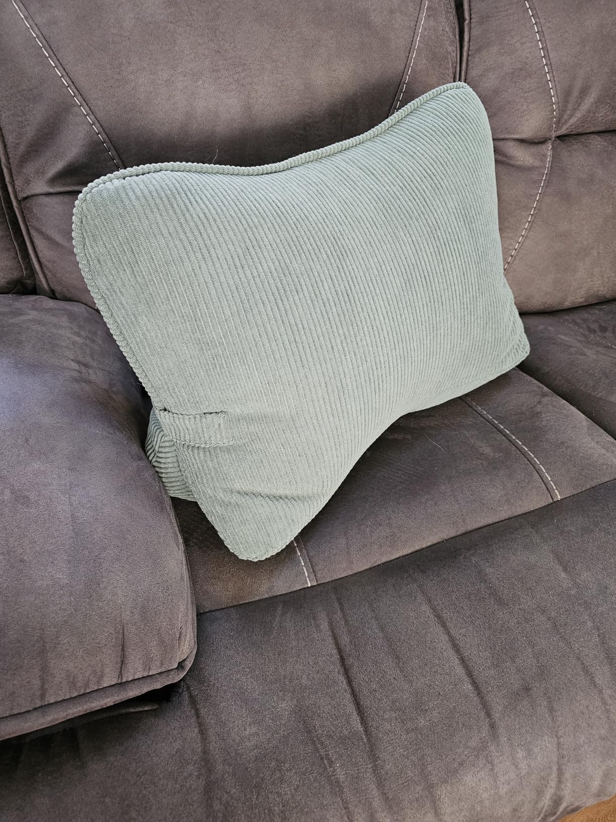 Pat. Pend. Corduroy Lumbar Support Back Pillow for Watching TV, Reading & Gaming, Ergonomic Triangle Support Cushion for Sofa, Armchair & Bed Sitting, Removable Washable Cover, Beige Gray customer photo 1