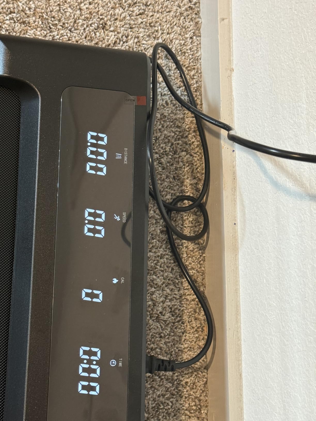 Walking Pad with 10% Incline Treadmills for Home, 4 in 1 6.2MPH Walking Pad Under Desk Treadmill with Full Screen LED Display, 2.75HP Brushless Drive, 12 HIIT Programs, 350 LBS Weight Capacity customer photo 2
