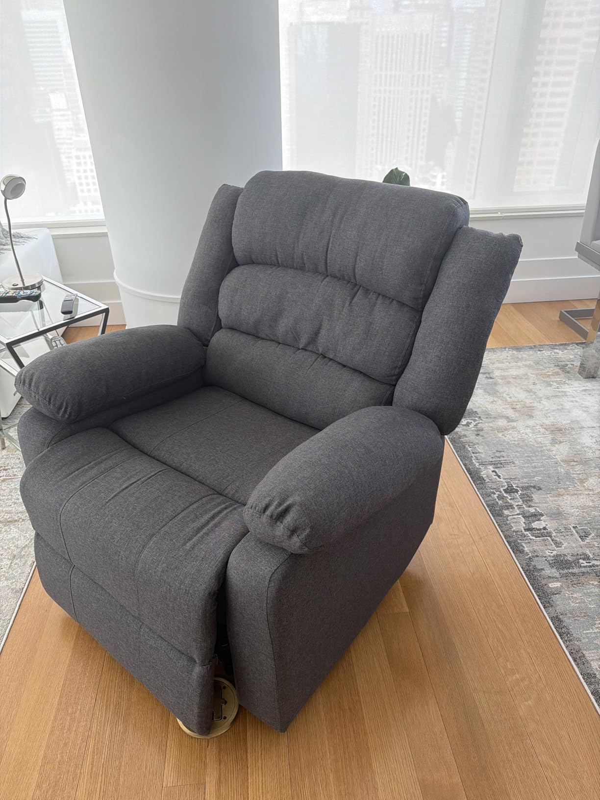 EBELLO Classic Power Recliner Chair for Living Room, Faux Leather Oversized Electric Overstuffed Reclining Chair with Thick Cushion, Comfortable Armrest and USB Charge Port, Brown customer photo 2