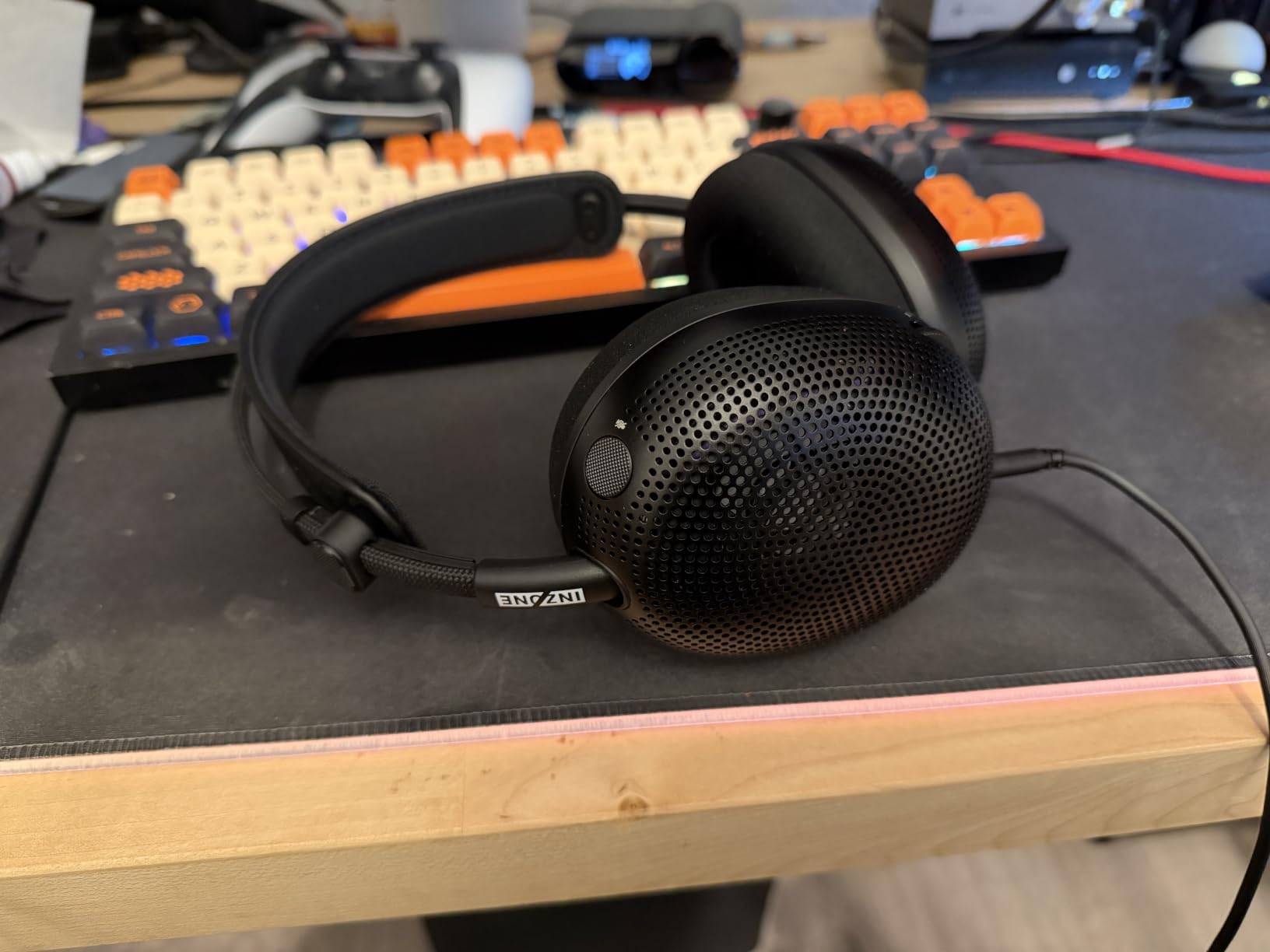 Sony INZONE H6 Air Wired Open-Back Gaming Headset with Mic, Black customer photo 1