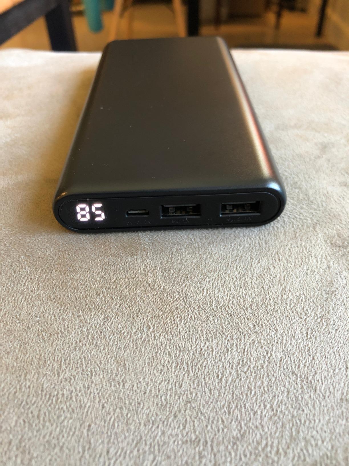 Magnetic Portable Charger 10800mAh with Built-in Cables, Wireless Power Bank for Magsafe, 25W PD Fast Charging USB-C Travel Essentials Battery Pack for iPhone 17/16/15/14/13/12 Series, Apple Watch-Black customer photo 2