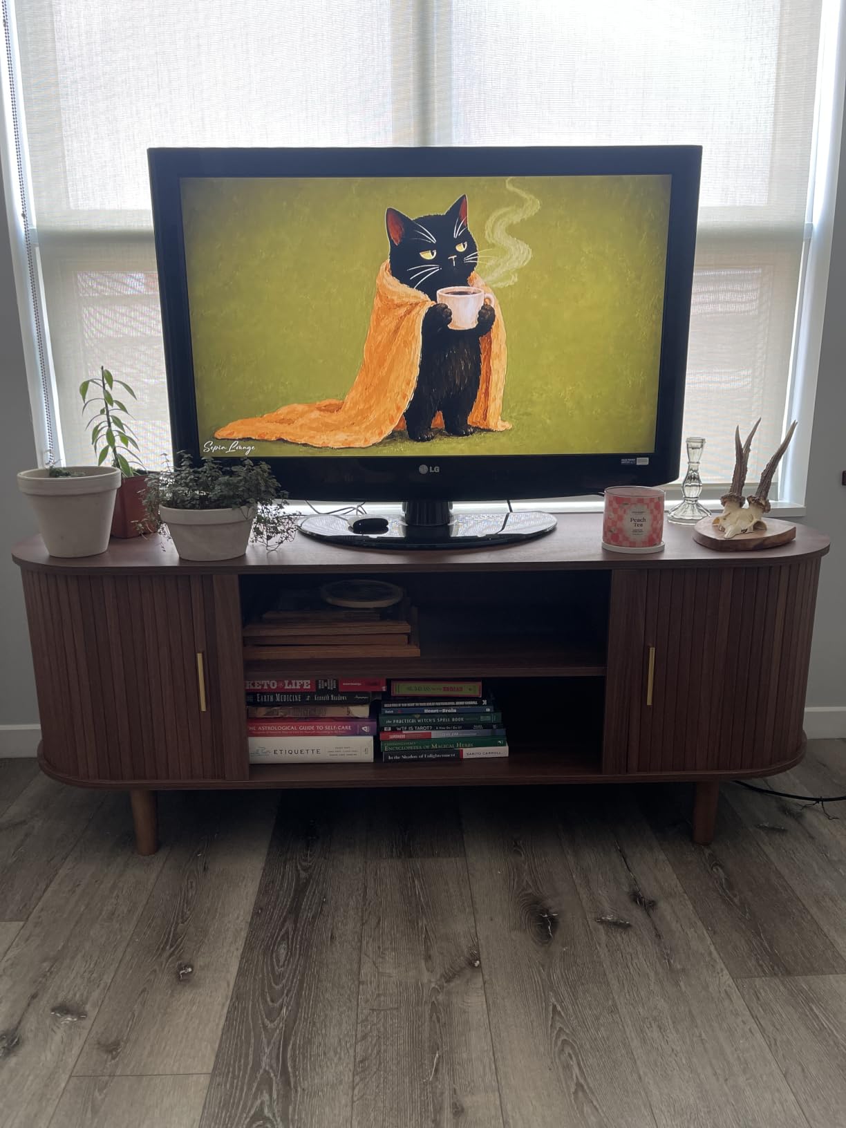 VASAGLE TV Stand for 80-Inch TVs, Mid Century Entertainment Center with Storage, Fluted Sliding Doors, Media Console Table for Living Room, Bedroom, Chestnut Walnut ULTV634K101 customer photo 1