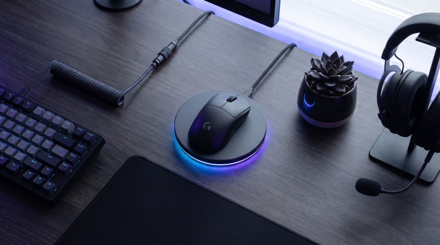 best gaming mouse charging docks