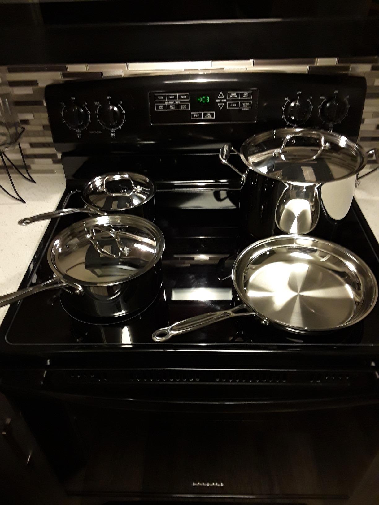 Cuisinart 7-Piece Stainless Steel Pots and Pans Set, Cookware Set Compatible with Induction, Electric, Gas Cooktops, Aluminum Core for Quick Even Heat customer photo 1