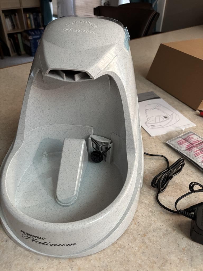 PetSafe Drinkwell Platinum Cat Water Fountain, 168 oz/5L, Grey | Free-Falling Stream Encourages Drinking, Dishwasher Safe, Large Capacity, Includes Replaceable Carbon Filter customer photo 1