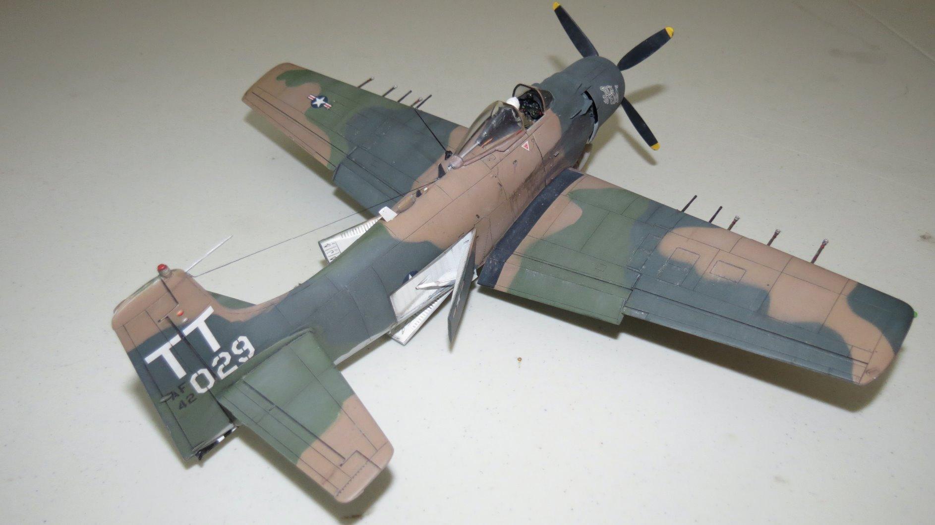 Tamiya 61073 1/48 Douglas A-1J Skyraider USAF Plastic Model Airplane Kit customer photo 2