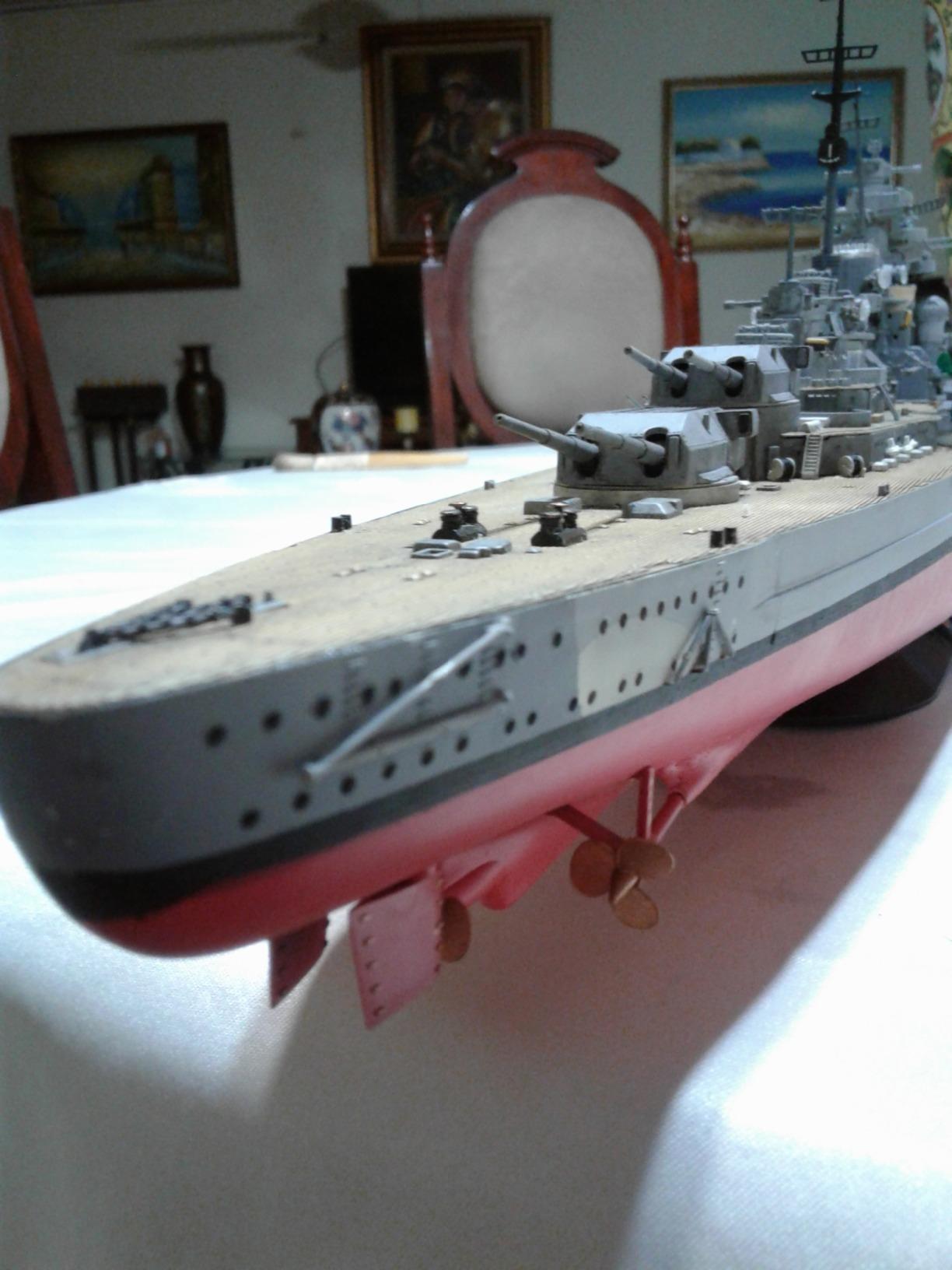 Revell Germany 05040 Battleship Bismarck Model Kit customer photo 1