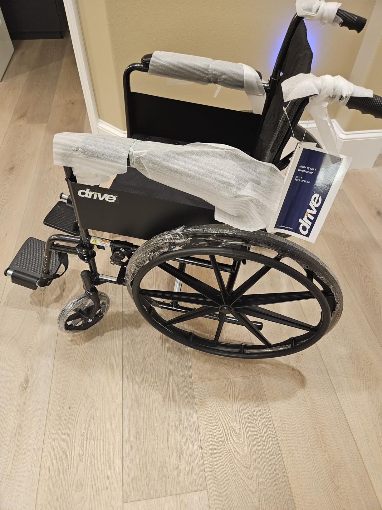 Drive Medical Silver Sport 1 Folding Transport Wheelchair, Black | Lightweight Folding Wheelchair with Full Armrests and Removable Swing-Away Footrests for Easy Mobility customer photo 1