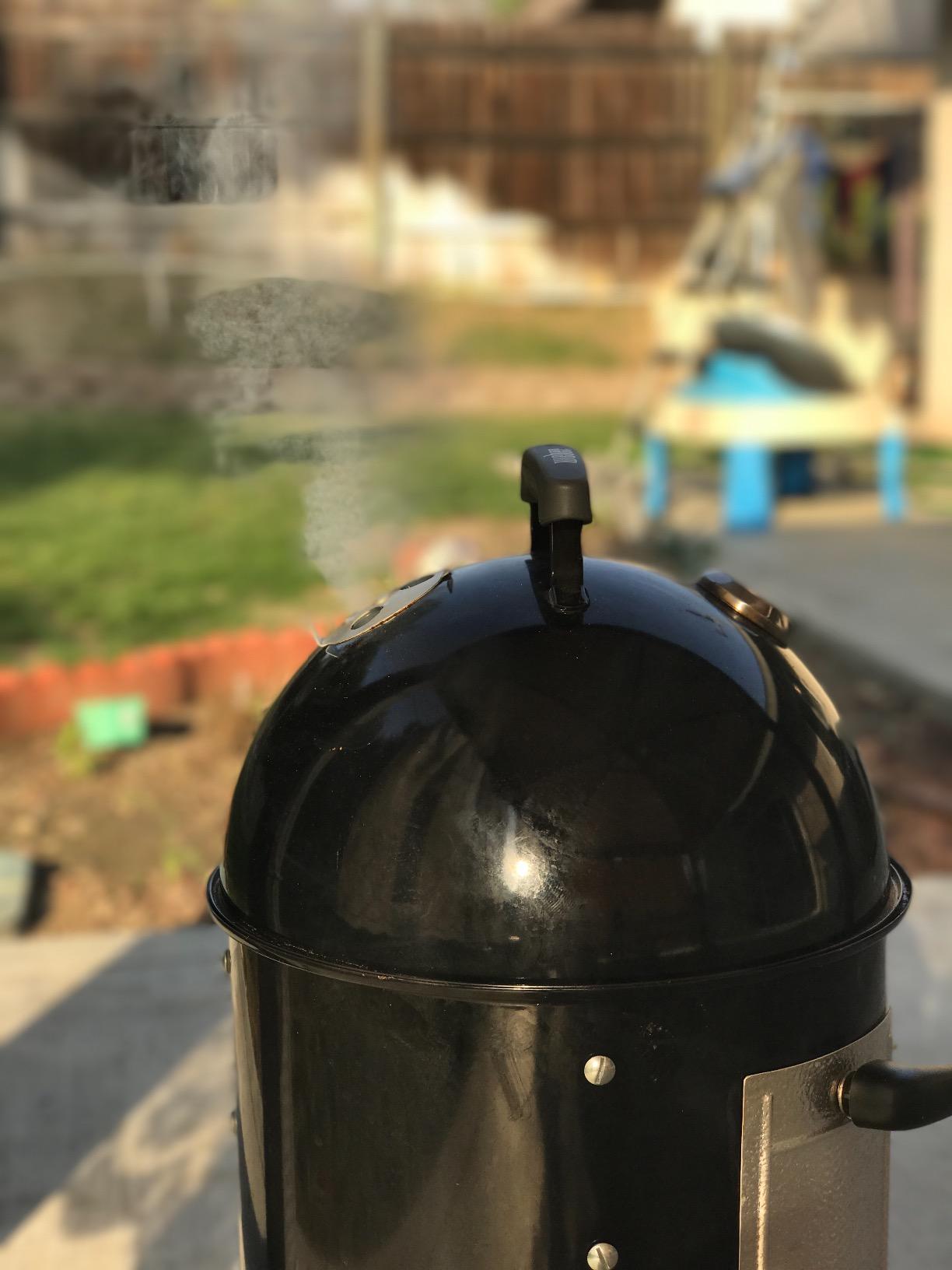 Weber Smokey Mountain Cooker 18-Inch Charcoal Smoker - Outdoor BBQ Smoker with Dual Cooking Grates, Porcelain‑Enameled Kettle & Temperature Control Dampers customer photo 1