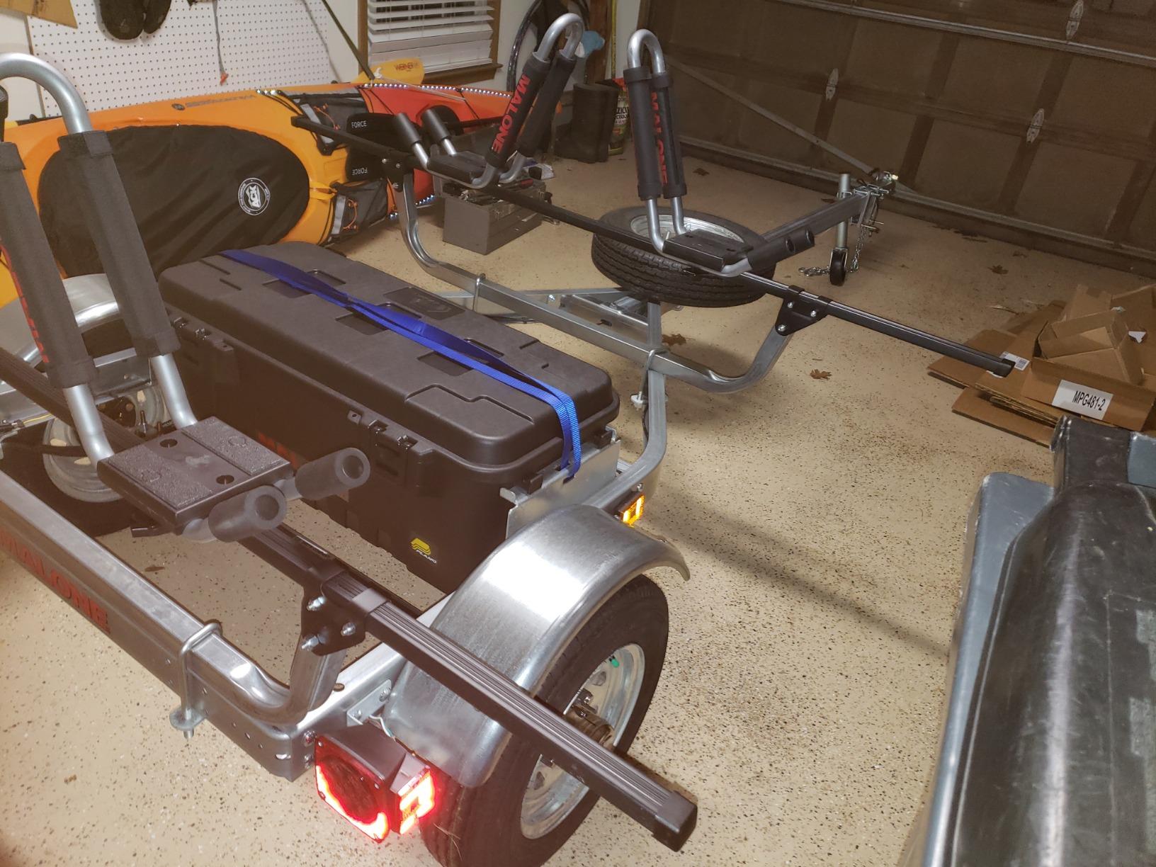 Malone MPG462G2 MicroSport 4 Kayak Trailer with 4 J-Rack Kayak Carriers & Spare Tire | 20' / 800 lbs Capacity | Fully Submersible | Marine Grade Galvanized Steel Construction customer photo 2