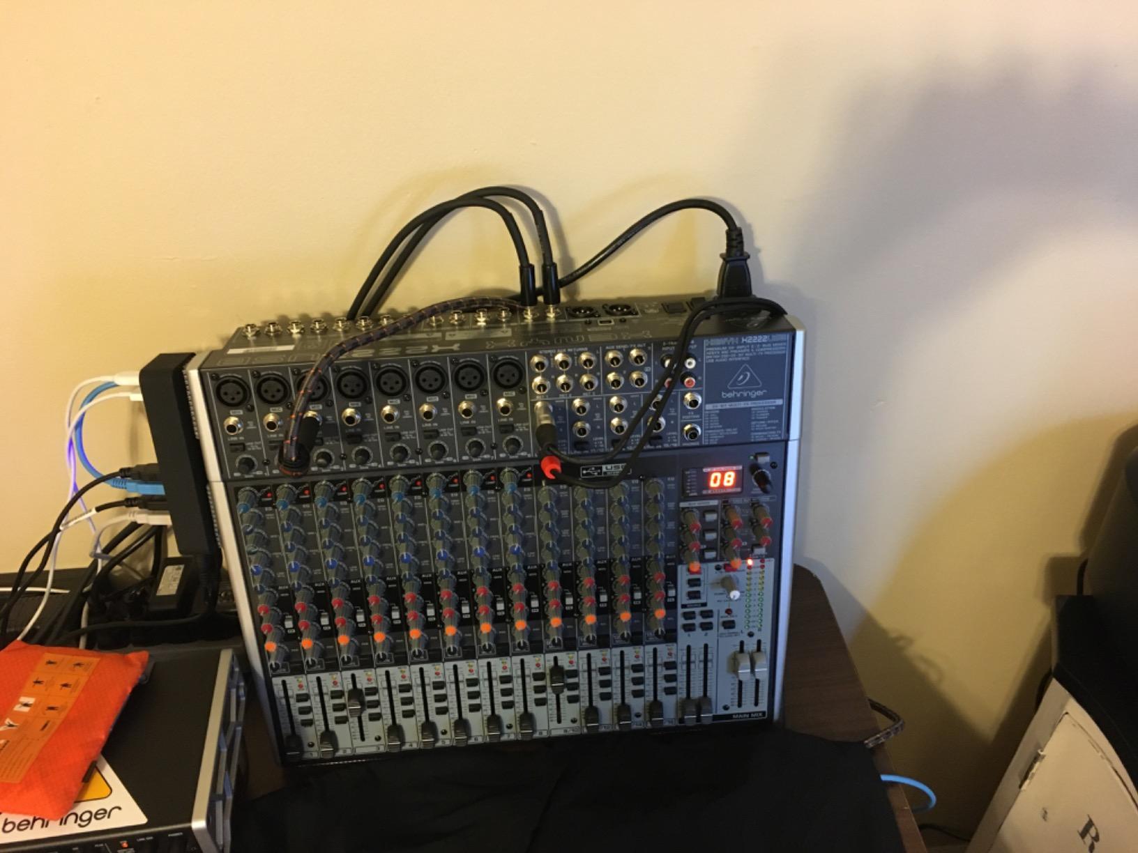 Behringer Xenyx X2222USB Premium 22-Input 2/2-Bus Mixer with XENYX Mic Preamps & Compressors customer photo 1