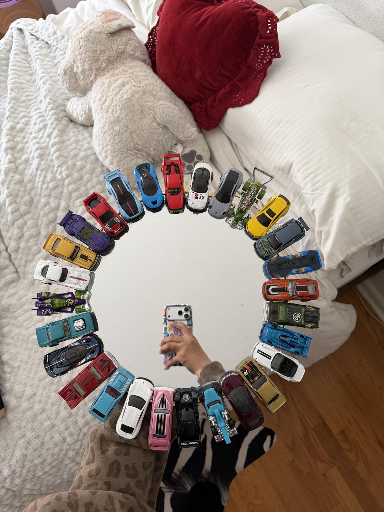 Hot Wheels Toy Cars & Trucks, 50-Pack of 1:64 Scale Vehicles, Individually Packaged (Styles May Vary) (Amazon Exclusive) customer photo 1