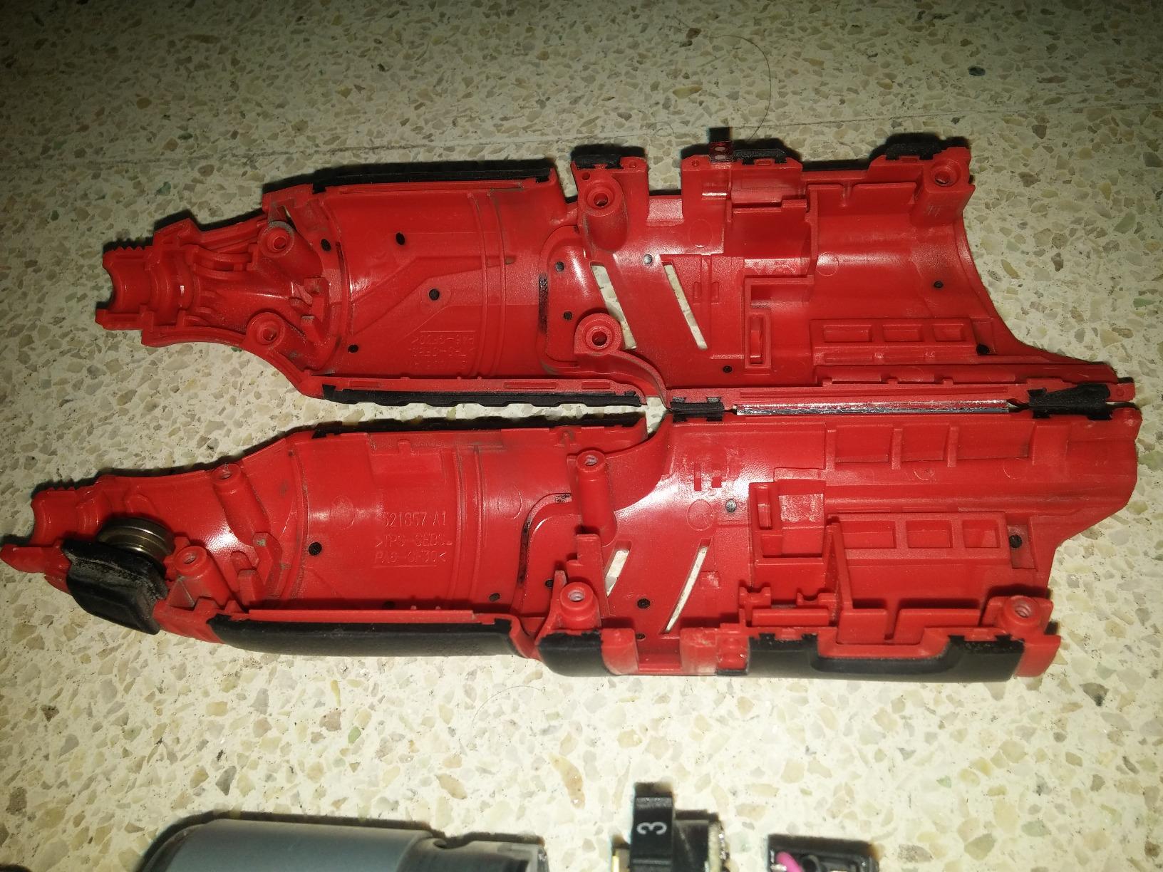 Milwaukee Cordless Rotary Tool, 12.0V (M12 2460-20) customer photo 1