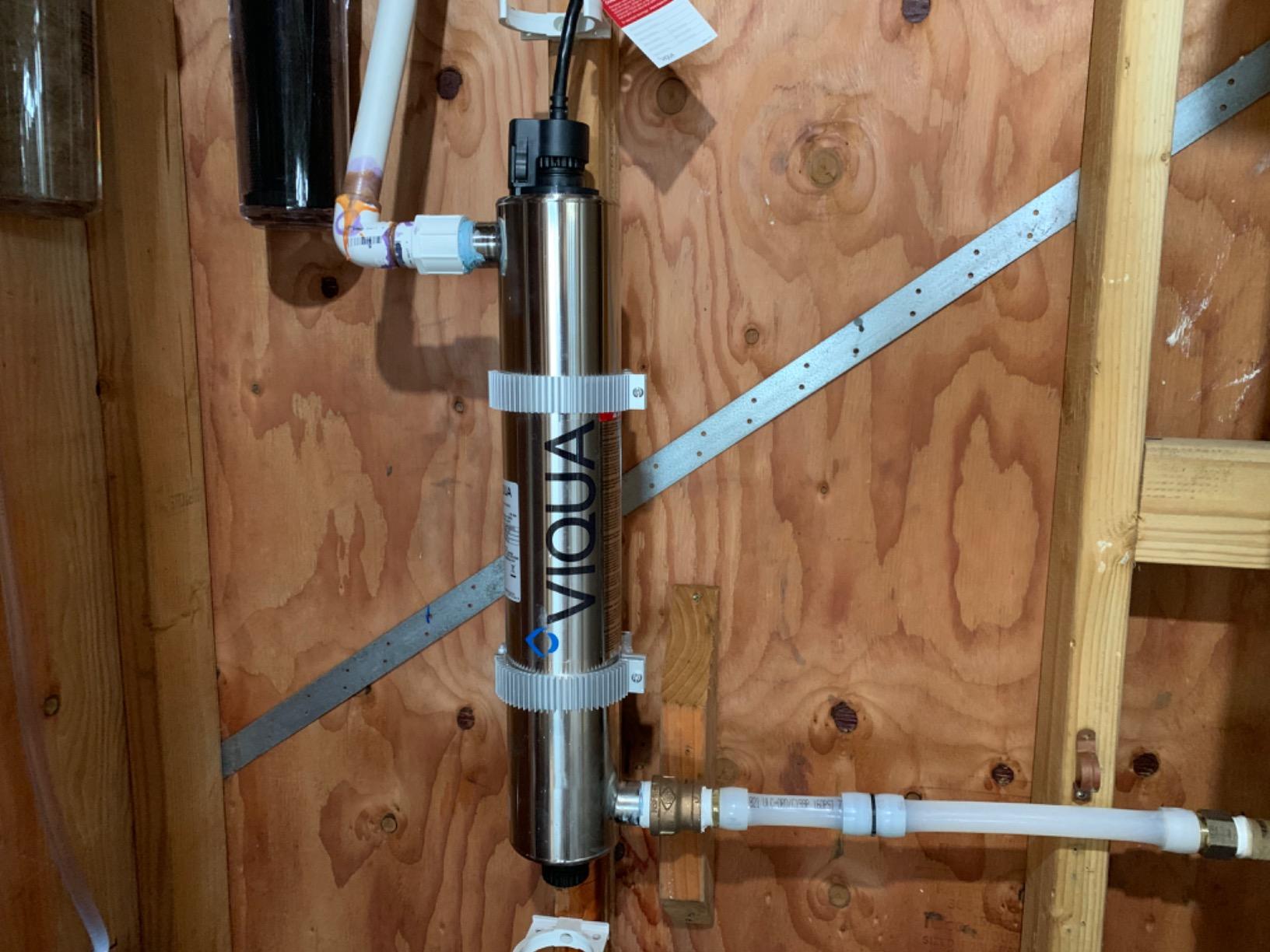 VIQUA VH410 Whole-Home UV Water System, 18 GPM, 3/4-1 Inch NPT, 100-240V customer photo 1