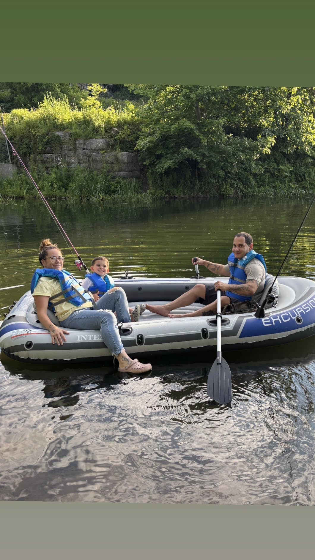 Intex 68324EP Excursion 4 Inflatable Boat Set with Deluxe 54in Boat Oars and High-Output Pump, Fishing Rod Holders, Adjustable Seats with Backrest, 4-Person, 1100lb Weight Capacity customer photo 1