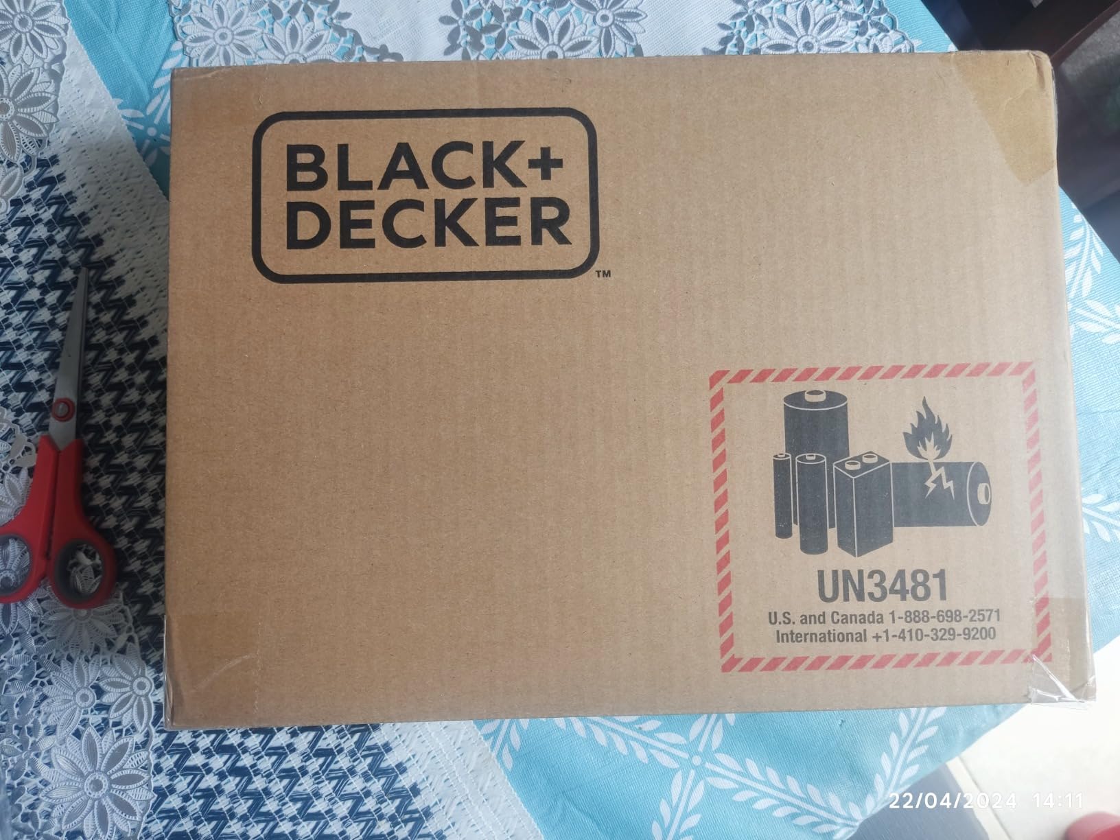 BLACK+DECKER 20V MAX POWERCONNECT Cordless Drill Driver Kit with Drill Bit Set and Sockets, 100 pc. Tool Kit (BDC120VA100) customer photo 1