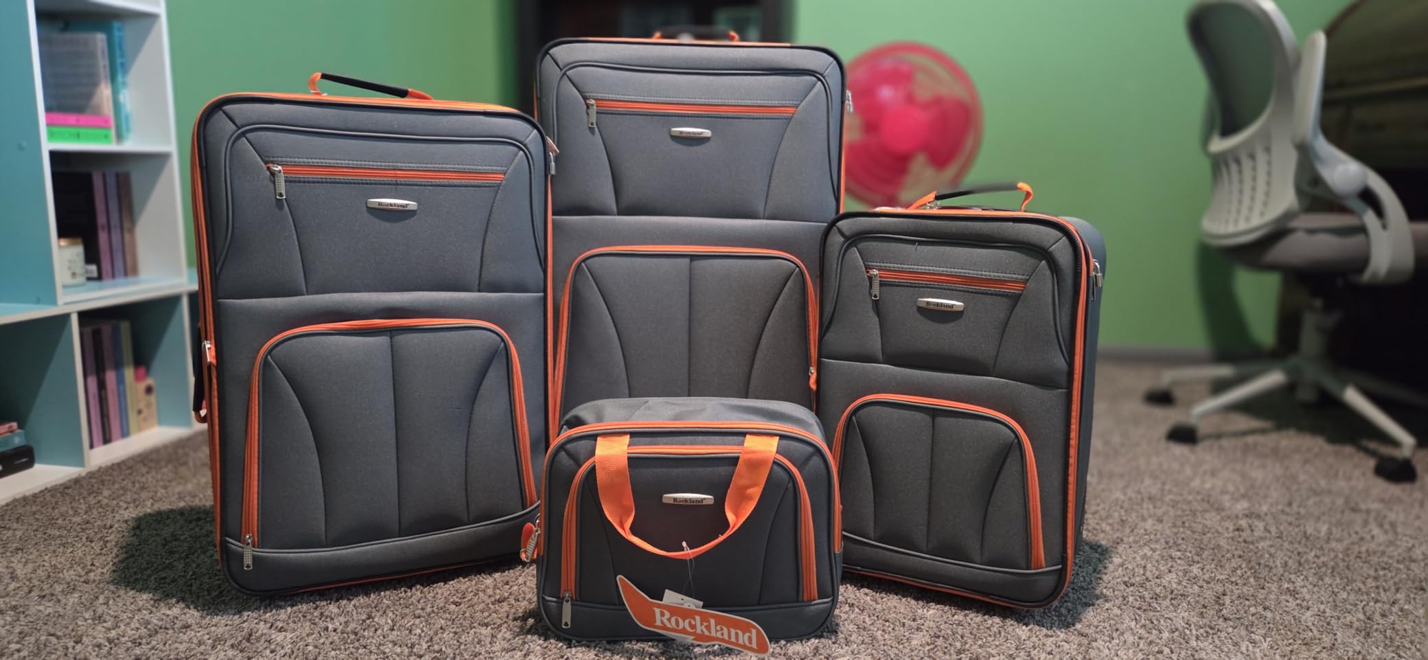 Rockland Journey Softside Upright Luggage Set, Expandable, Blue, 4-Piece (14/19/24/28) customer photo 2