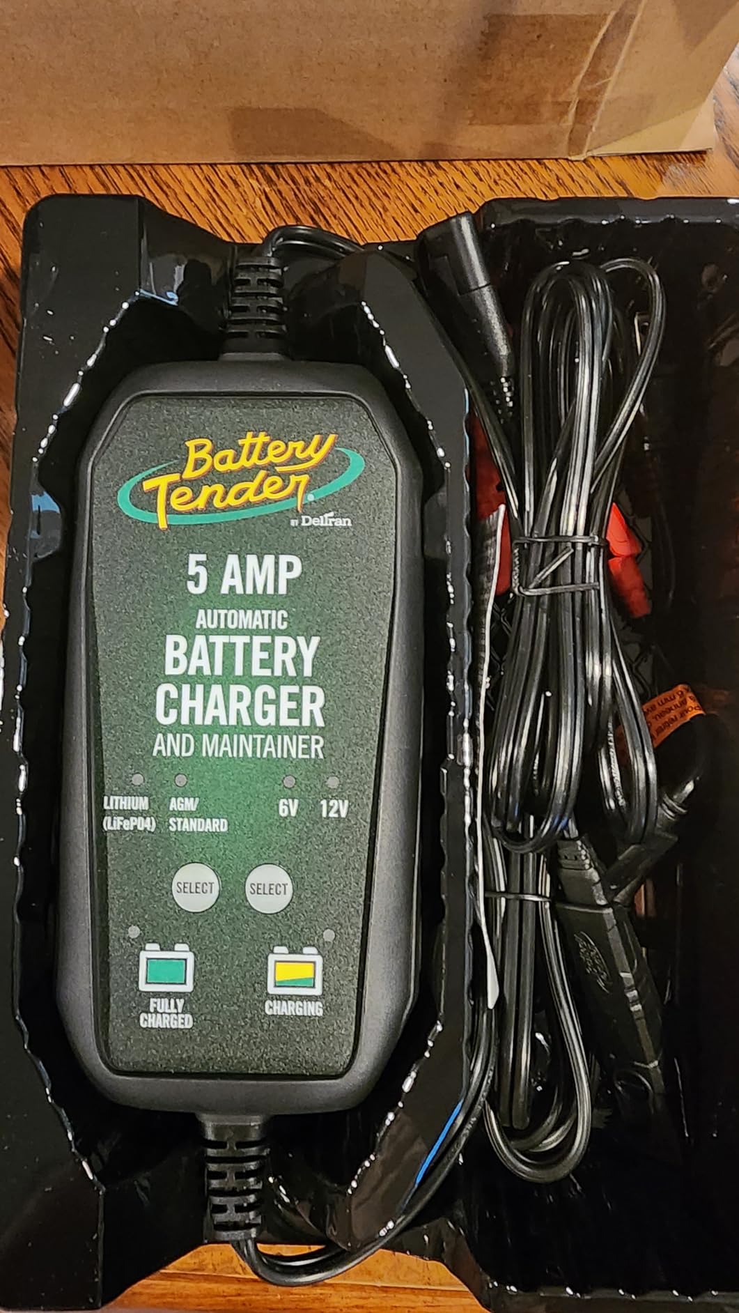 Battery Tender 5 AMP 12V Battery Charger and Maintainer - Automotive Smart Automatic Battery Charger for Cars SUVs and Trucks -Lead Acid, AGM, Gel, & Lithium - 022-0186G-DL-WH customer photo 2