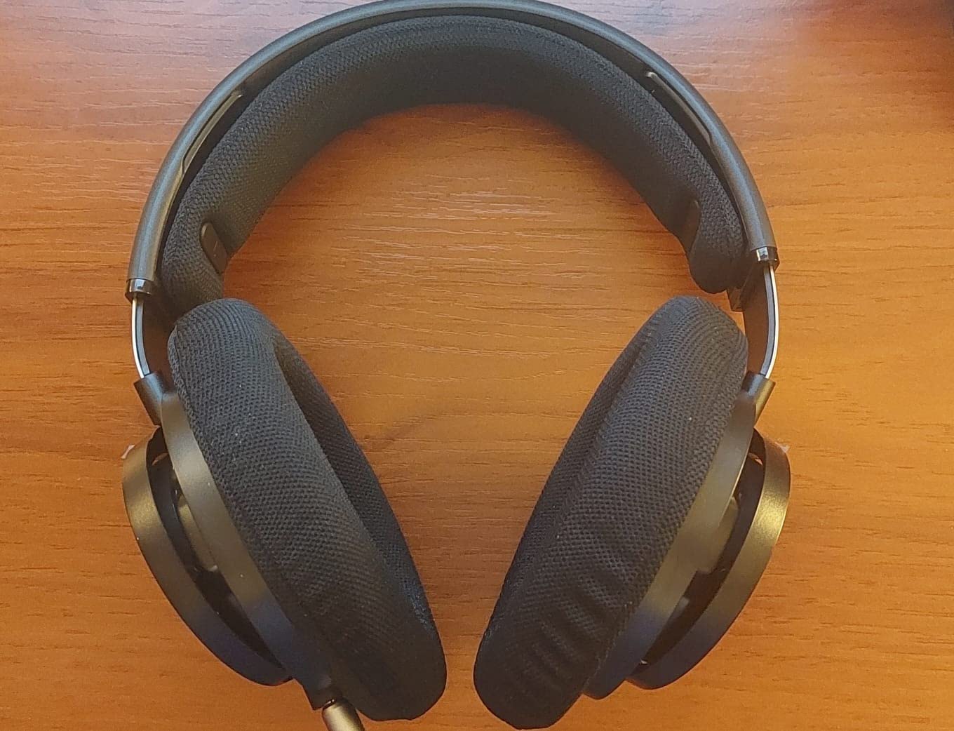 Philips Audio SHP9500 HiFi Precision Stereo Over-Ear Headphones (Black) customer photo 2