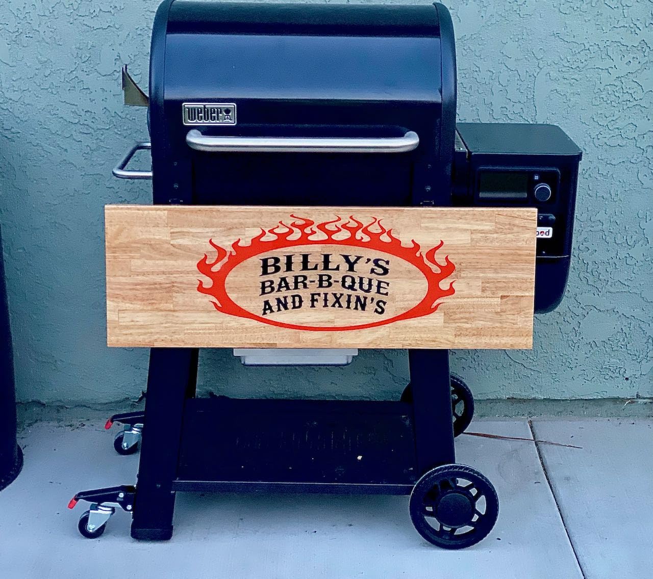 Weber Searwood 600 Wood Pellet Smoker Grill - Wi-Fi & Bluetooth-Enabled Outdoor Grill for Smoking, Searing, Rapid React PID & Cooking up to 600°F customer photo 1