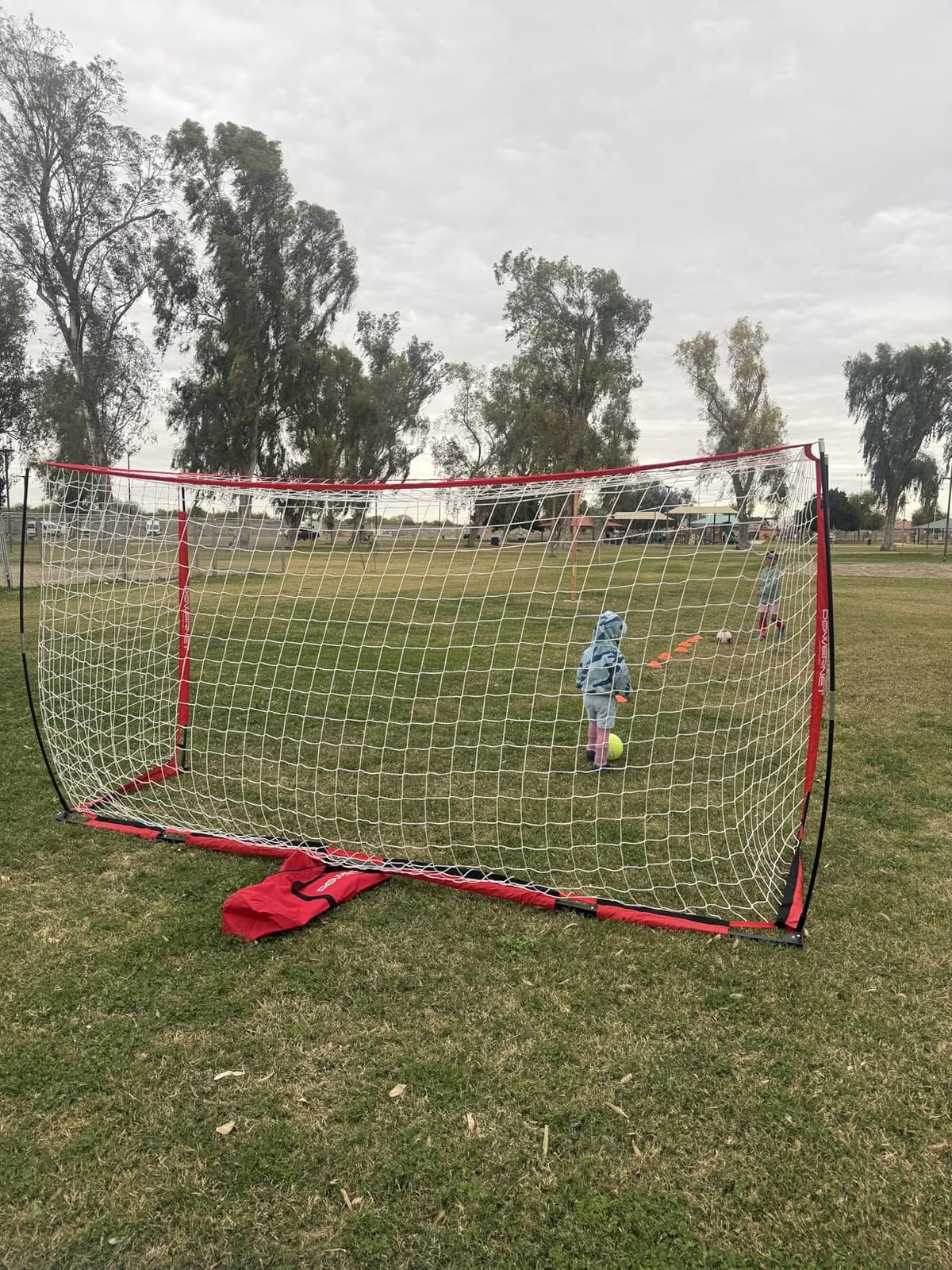 PowerNet Soccer Goal for Backyard, 3Mx2M / 6x4 / 8x4 / 12x6 / 14x7 /18.5x6.5 / 21x7 / 24 x 8 Portable Soccer Net, Sports & Outdoors Training Equipment, Quick Setup 1 Goal & Zipper Storage Bag customer photo 1