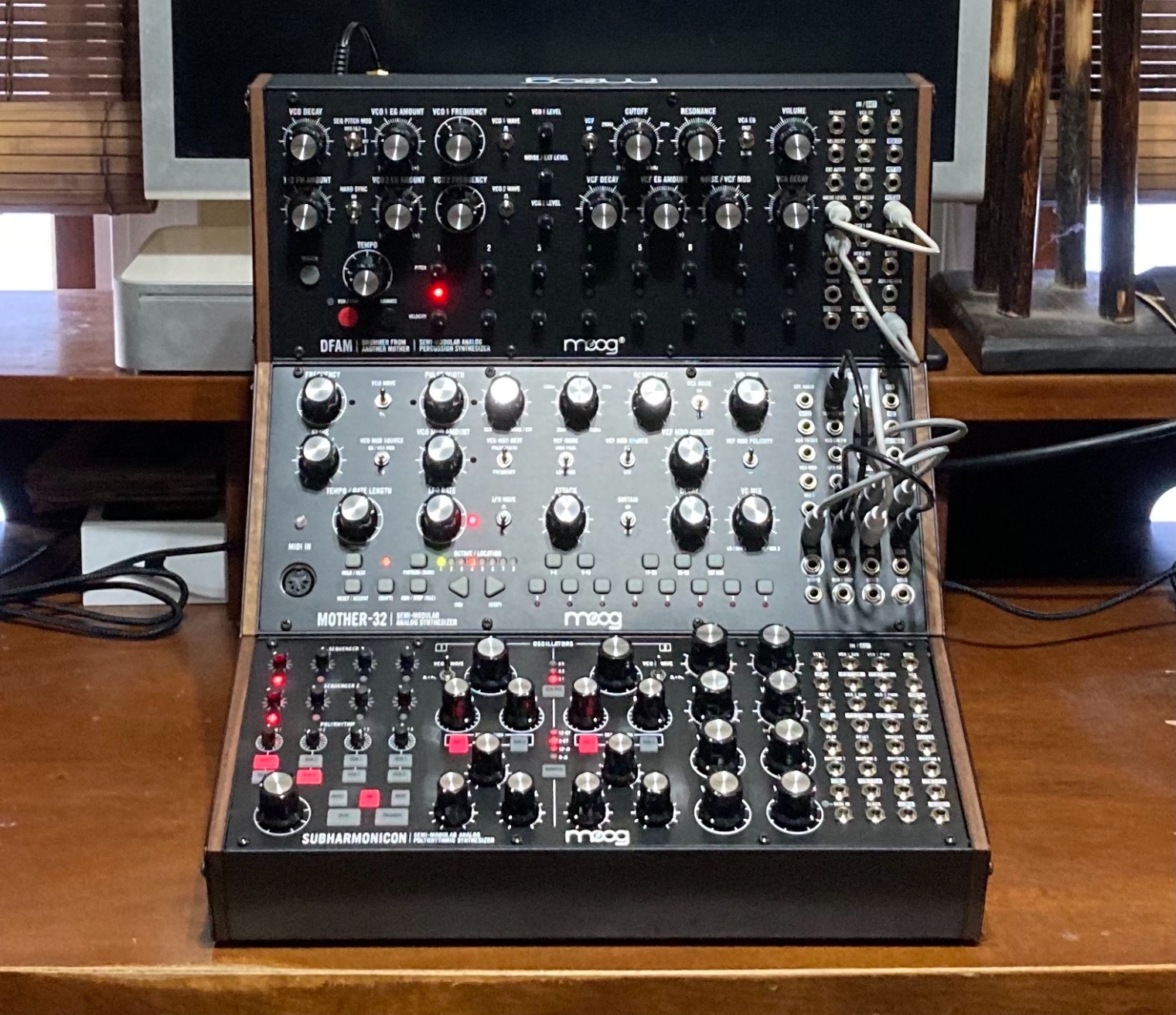 MOOG Mother-32 Semi-Modular Analog Synthesizer | Eurorack Synth with 32-Step Sequencer, VC Oscillator and Ladder Filter customer photo 2