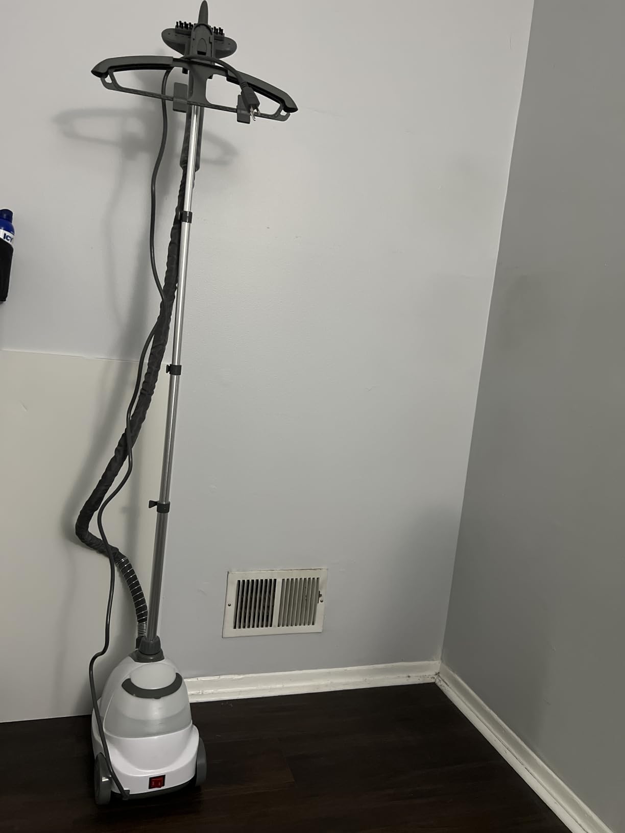 Pure Enrichment PureSteam XL Standing Fabric Steamer - Professional Wrinkle Remover Heats in 45 Seconds; 1/2-Gallon Tank for 1 Hour of Steaming; Easy-Roll Wheels, Garment Hanger, & Fabric Brush customer photo 2