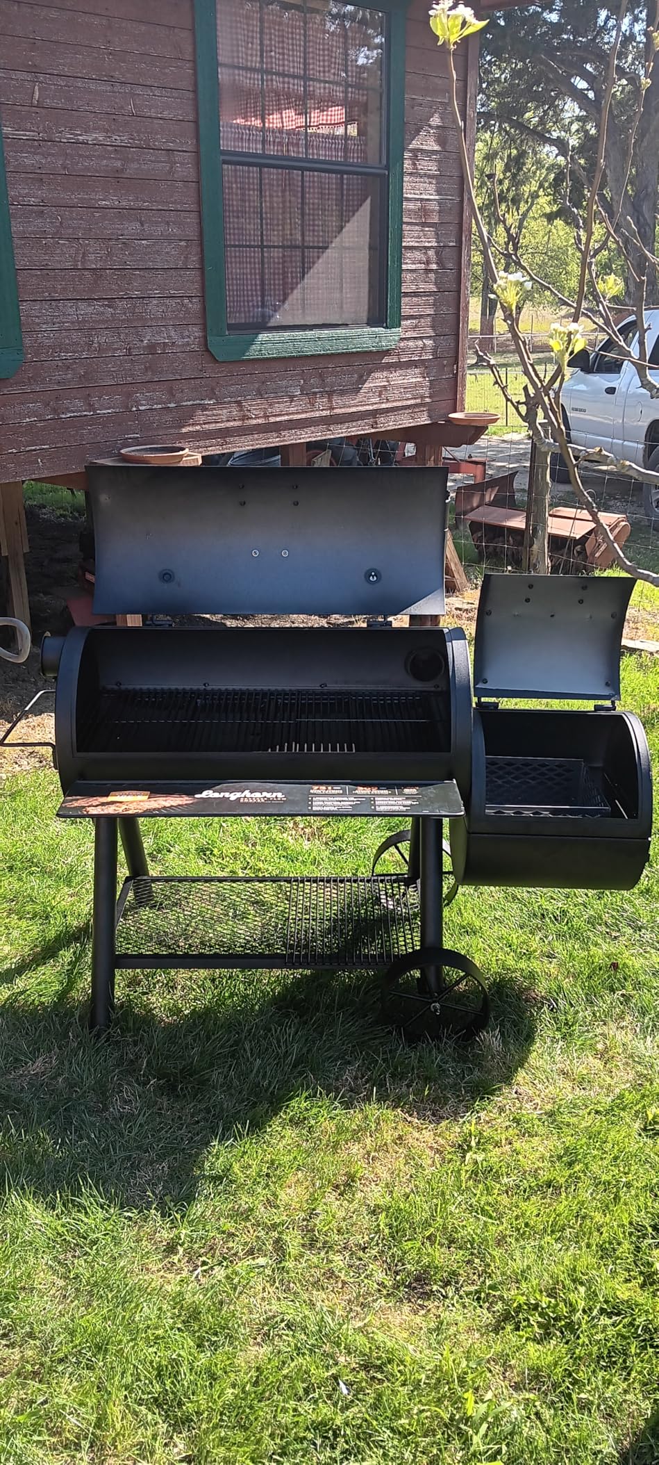 Oklahoma Joe's Longhorn Reverse Flow Offset Charcoal Smoker and Grill with 1060 sq. in. Cooking Area customer photo 1