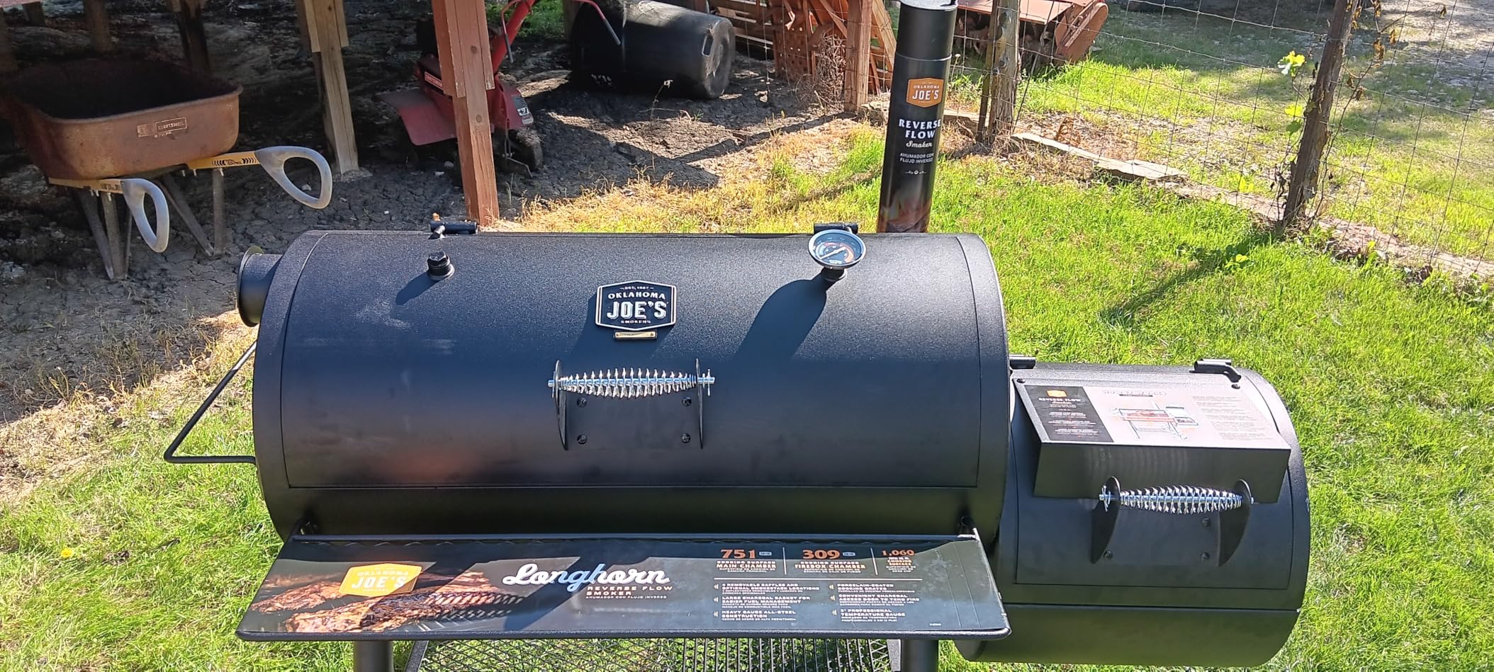 Oklahoma Joe's Longhorn Reverse Flow Offset Charcoal Smoker and Grill with 1060 sq. in. Cooking Area customer photo 2