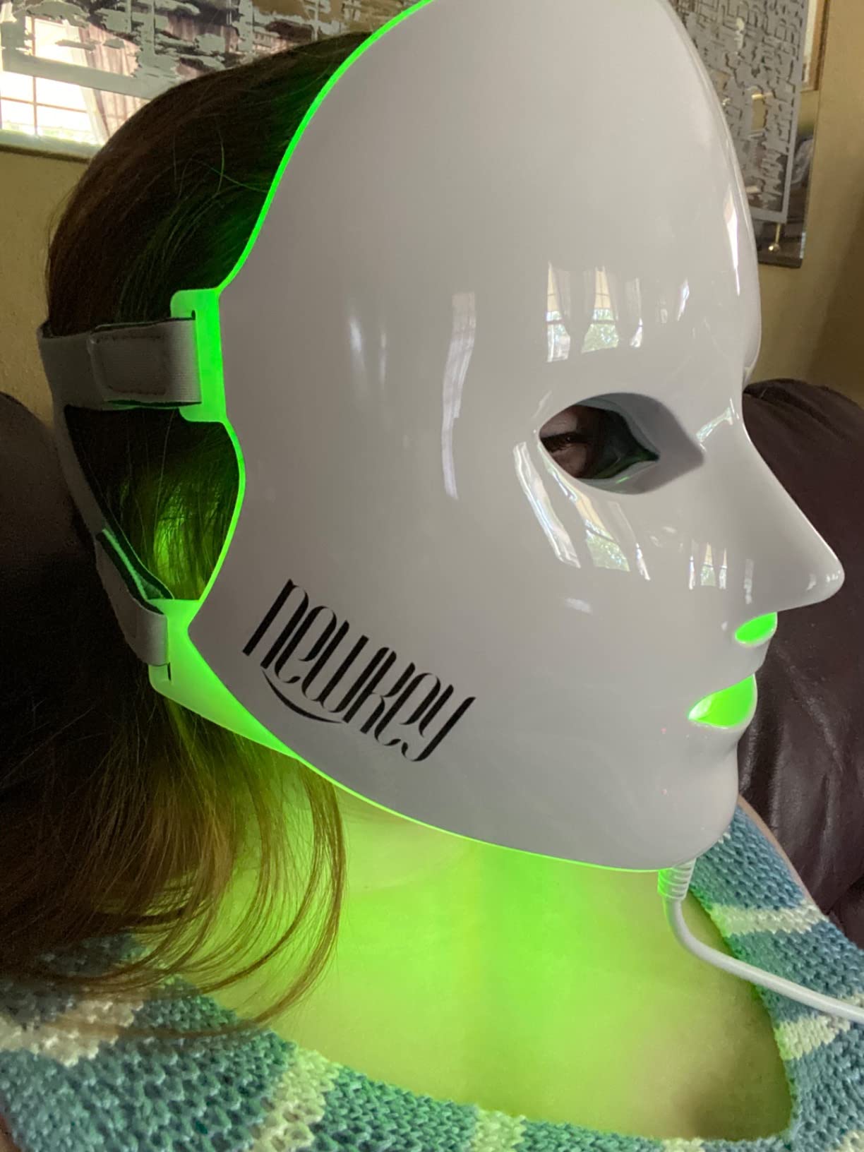 NEWKEY 4D LED Red Light Therapy Mask for Face Skin Glowing,630nm Led Light Therapy Face Mask Anti Wrinkle, Blue Light Therapy Face Mask for Acne,Home use,450 LED Chips,Birthday gift,Plug in customer photo 1