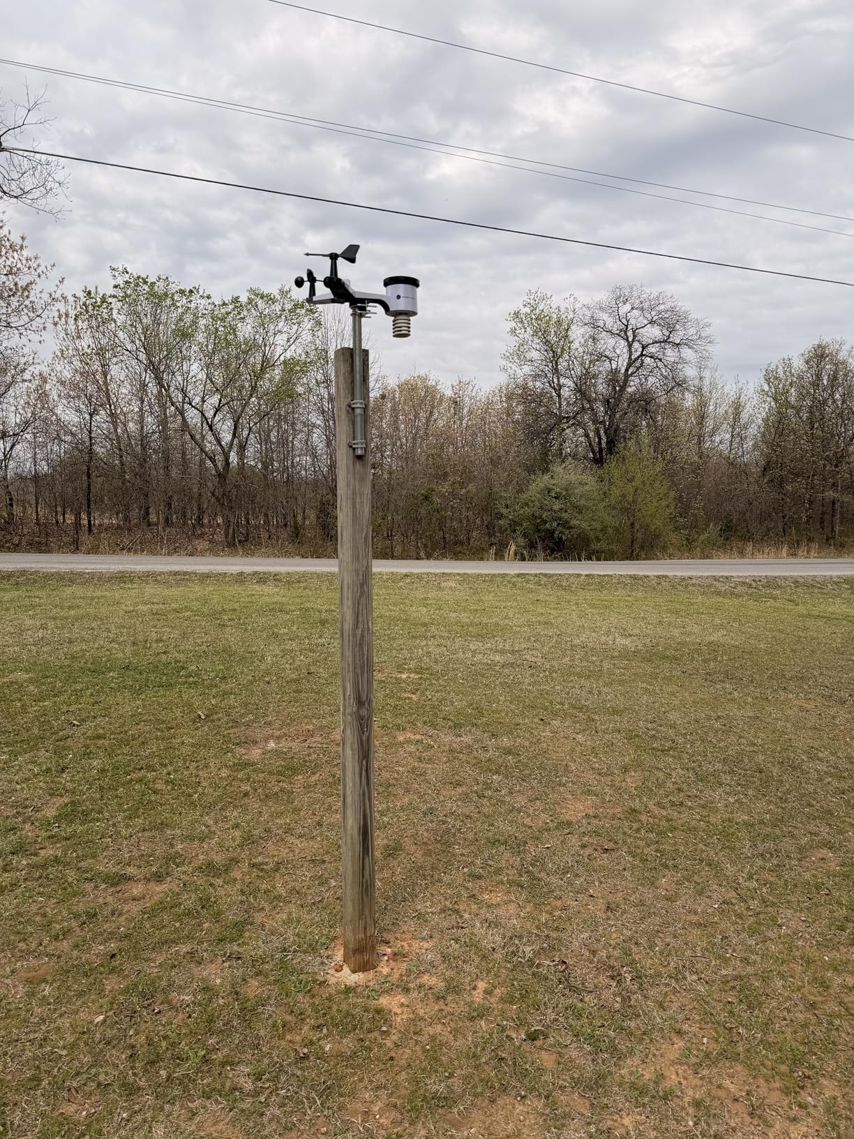 Ambient Weather WS-2902 Wi-Fi Smart Weather Station | With Wi-Fi Remote Monitoring and Alerts customer photo 1