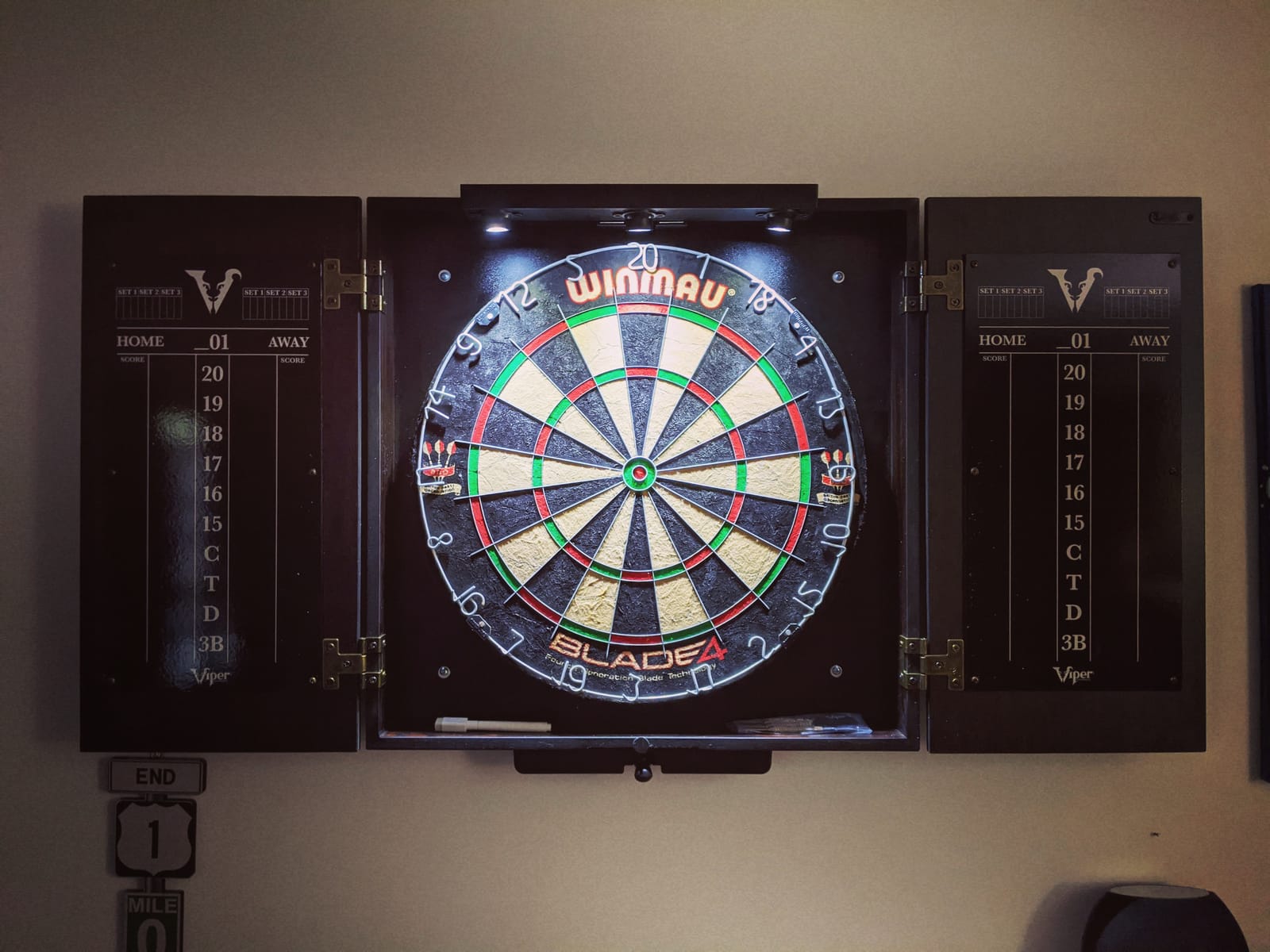 Viper by GLD Products Stadium Cabinet & Shot King Sisal/Bristle Dartboard Play-Ready Bundle customer photo 2