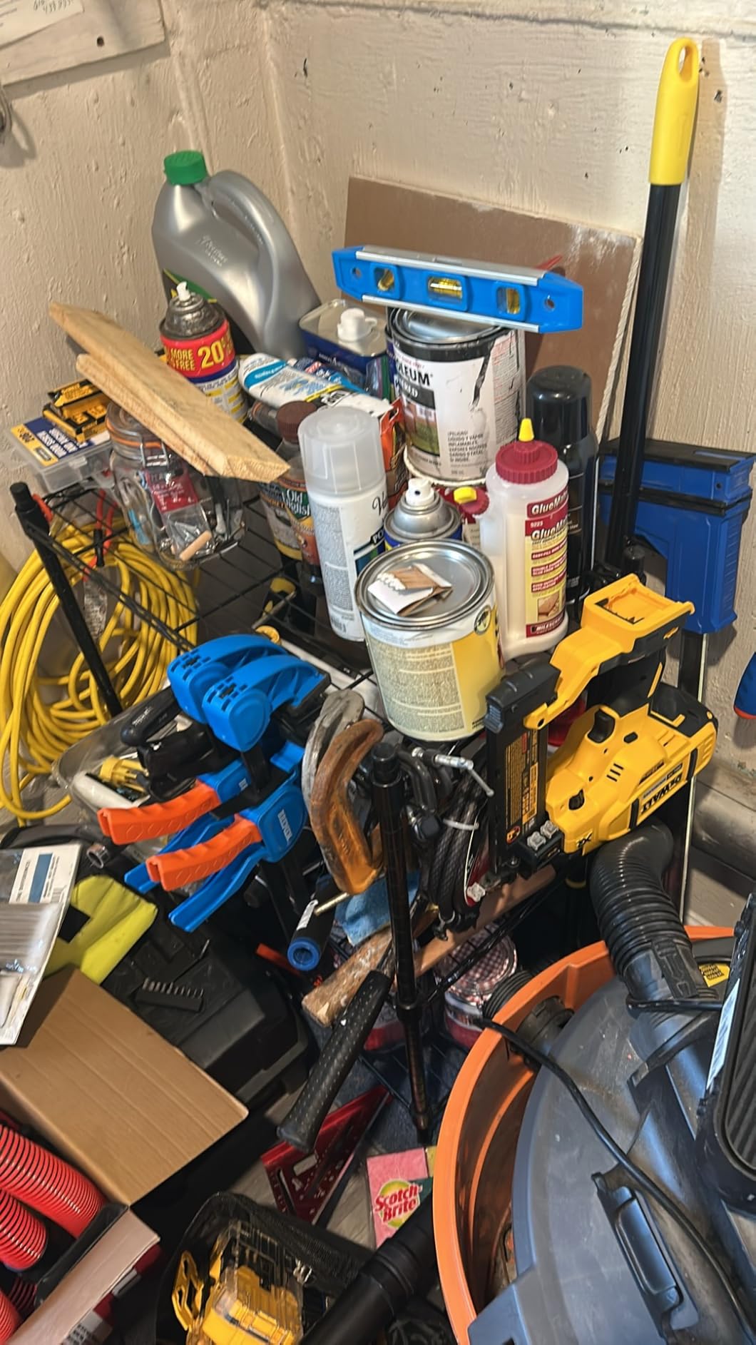 DEWALT DCN680B 20V MAX* XR 18 GA Cordless Brad Nailer (Tool Only) customer photo 1