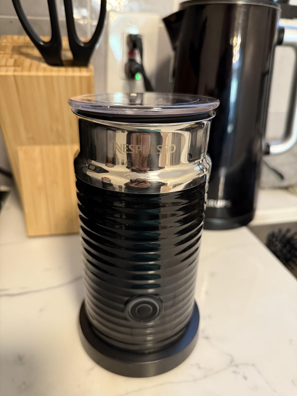Nespresso Aeroccino 3 Milk Frother, Black, Steel customer photo 1