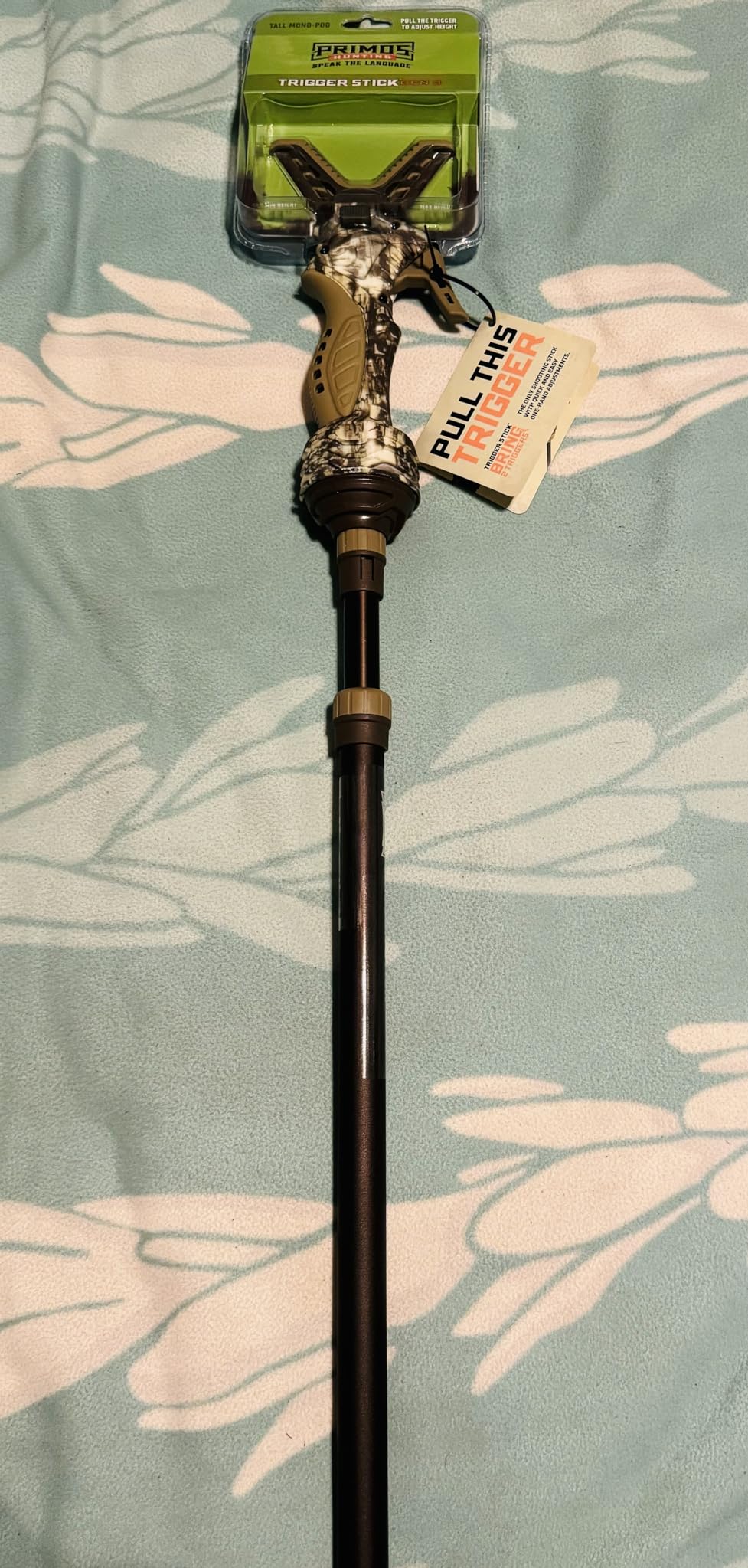PRIMOS Hunting Trigger Stick Gen3 Shooting Stick, Adjustable Height, Quick-Detach Yoke, Durable and Lightweight, Ideal for Hunting, Shooting, and Photography customer photo 1