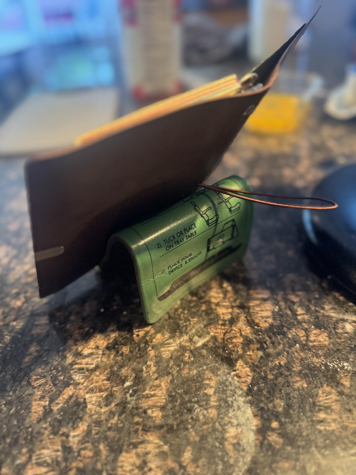 Flight Flap - Foldable Airplane Phone Holder, Travel Phone Stand, Green customer photo 1