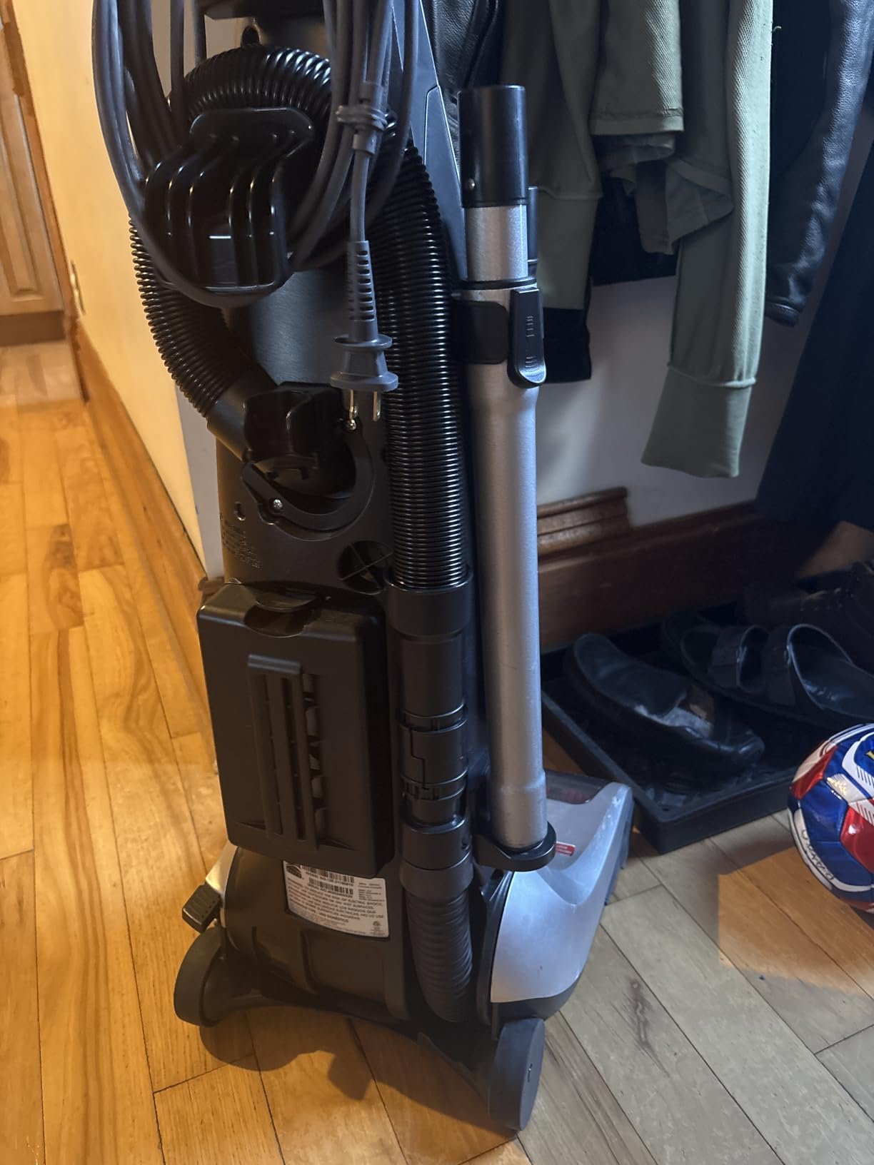 Kenmore Elite 31150 Pet Friendly Bagged Upright Beltless Vacuum w/Pet Handi-Mate, Triple HEPA, 3D Inducer Motor, Telescoping Wand, 5-Position Height Adjustment, 3 Cleaning Tools-Silver customer photo 2