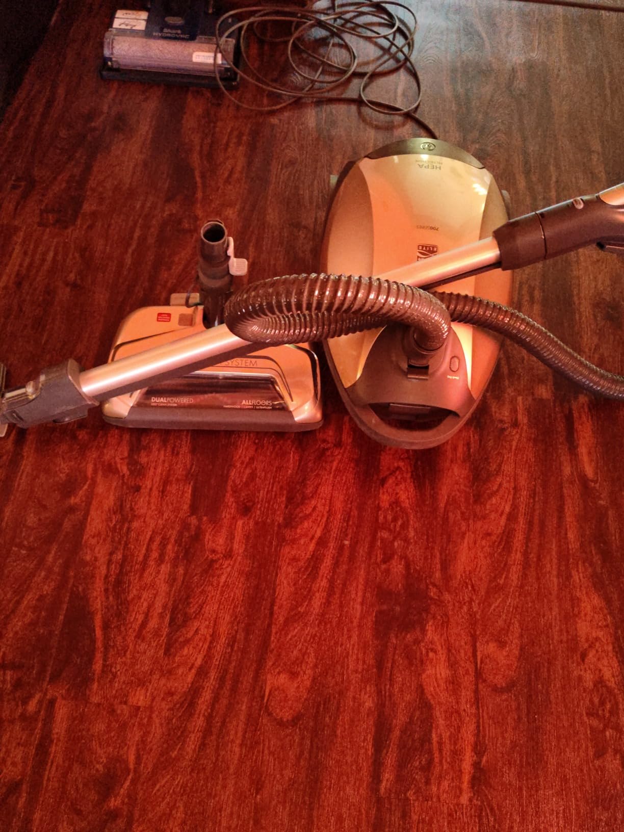 Kenmore 81414 400 Series Pet Friendly Lightweight Bagged Canister Vacuum with Extended Telescoping Wand, HEPA, Retractable Cord, and 4 Cleaning Tools-Red customer photo 1
