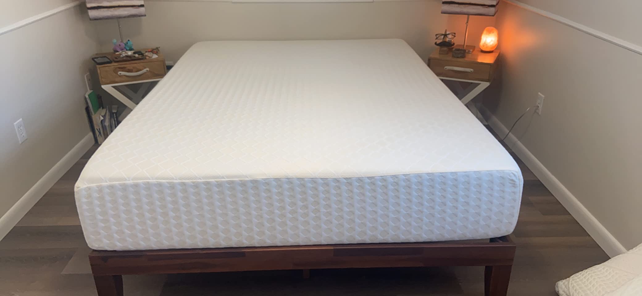 Signature Design by Ashley 12 Inch King Memory Foam Mattress in a Box, Chime Series, Medium Firm customer photo 2