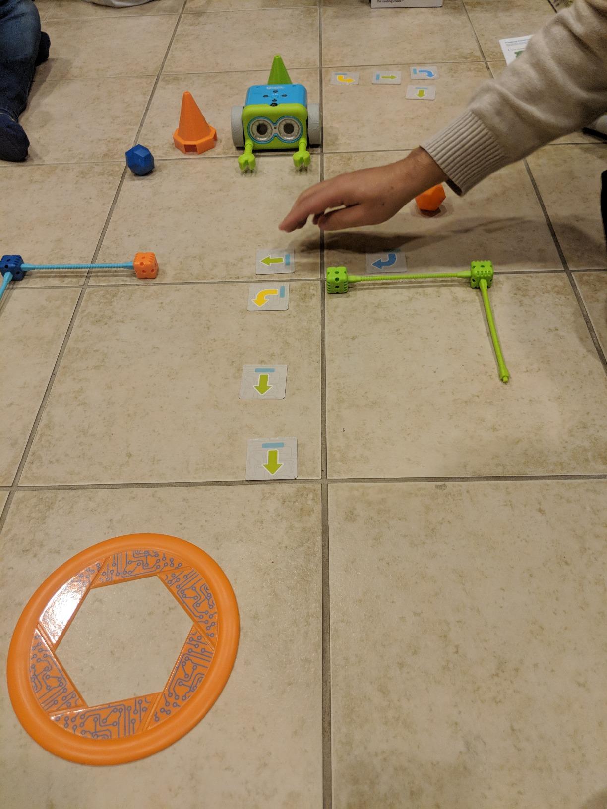 Learning Resources Botley The Coding Robot Activity Set - 77 Pieces, Ages 5+, Screen-Free Coding Robots for Kids, STEM Toys for Kids, Programming for Kids, Educational Gifts for Boys and Girls customer photo 1