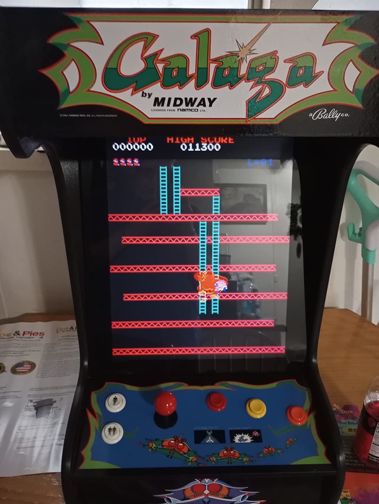 Doc and Pies Arcade Factory Classic Home Arcade Machine - Tabletop and Bartop - 412 Retro Games - Full Size LCD Screen, Buttons and Joystick (Black) customer photo 1